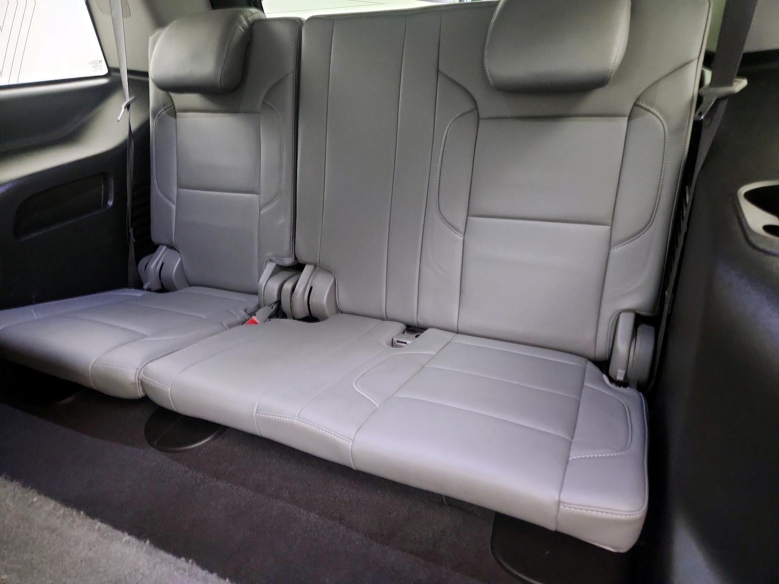 2019 Chevrolet Tahoe LT - Photo 23