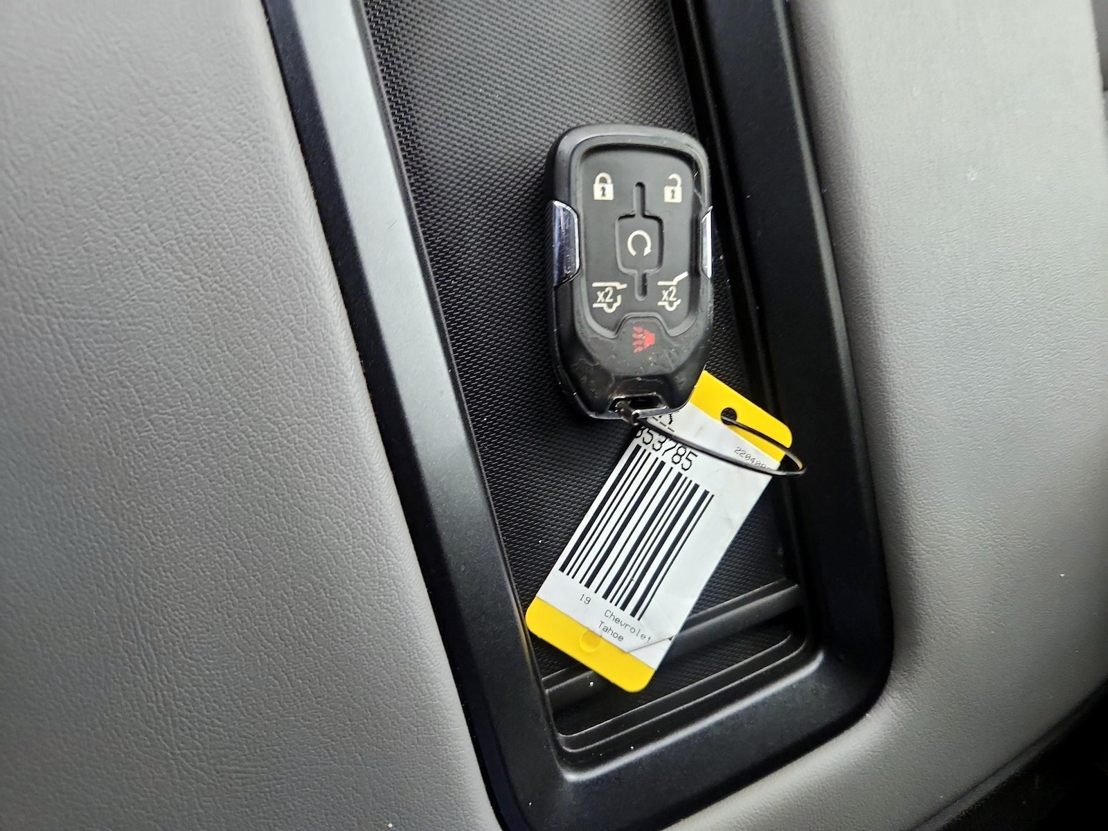 2019 Chevrolet Tahoe LT - Photo 26