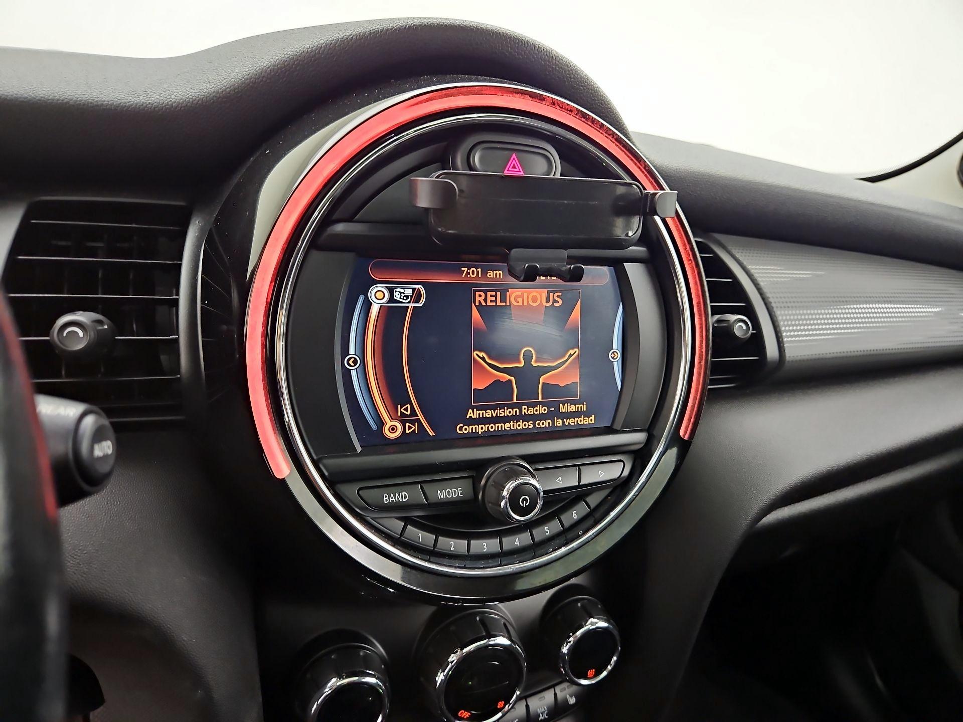 Thumbnail: 2017 MINI Cooper Hardtop - 14