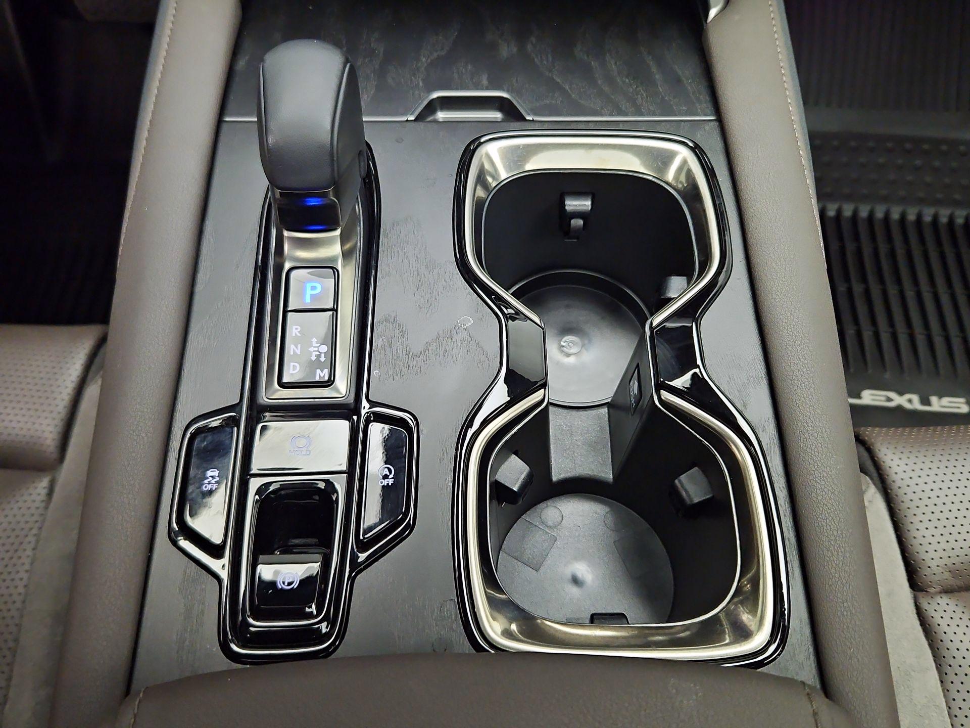 Thumbnail: 2024 Lexus RX - 17