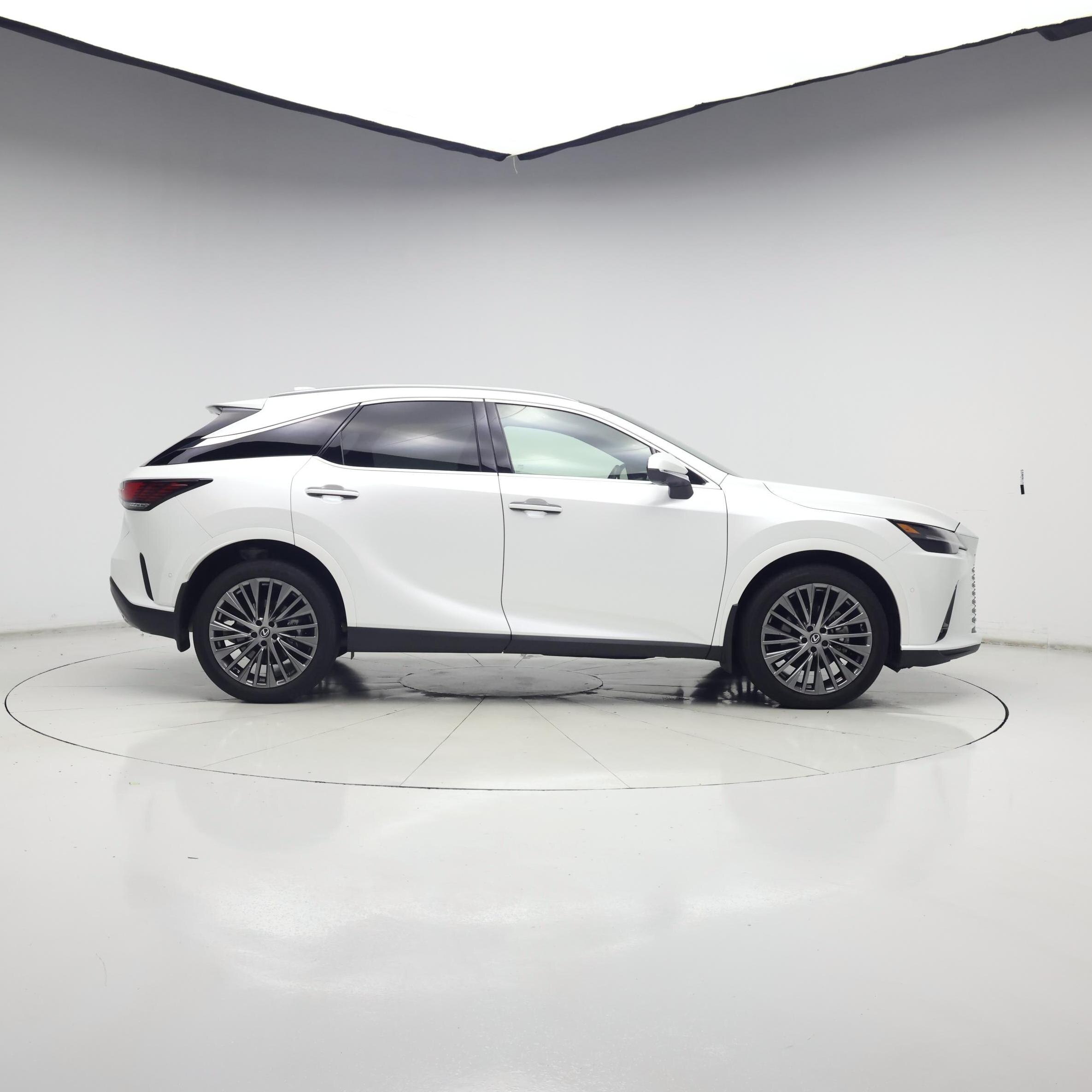 Thumbnail: 2024 Lexus RX - 7