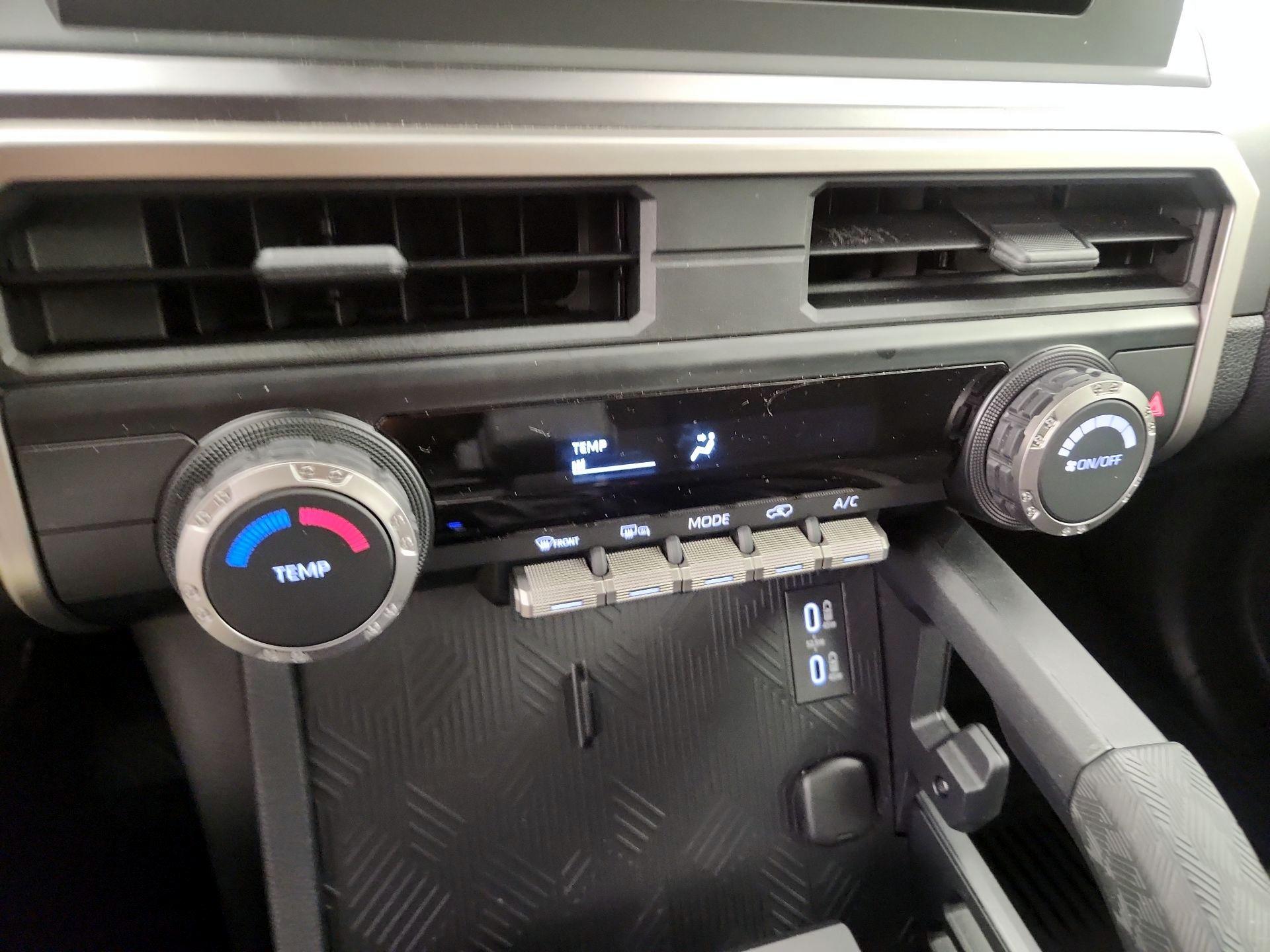 Thumbnail: 2025 Toyota 4Runner - 16