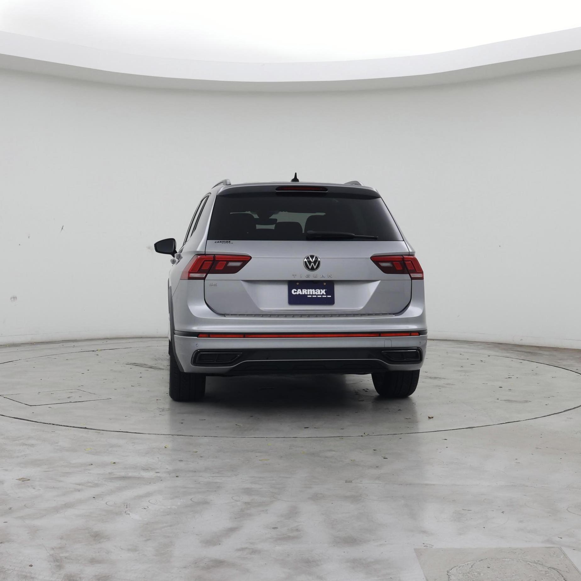 Thumbnail: 2023 Volkswagen Tiguan - 6