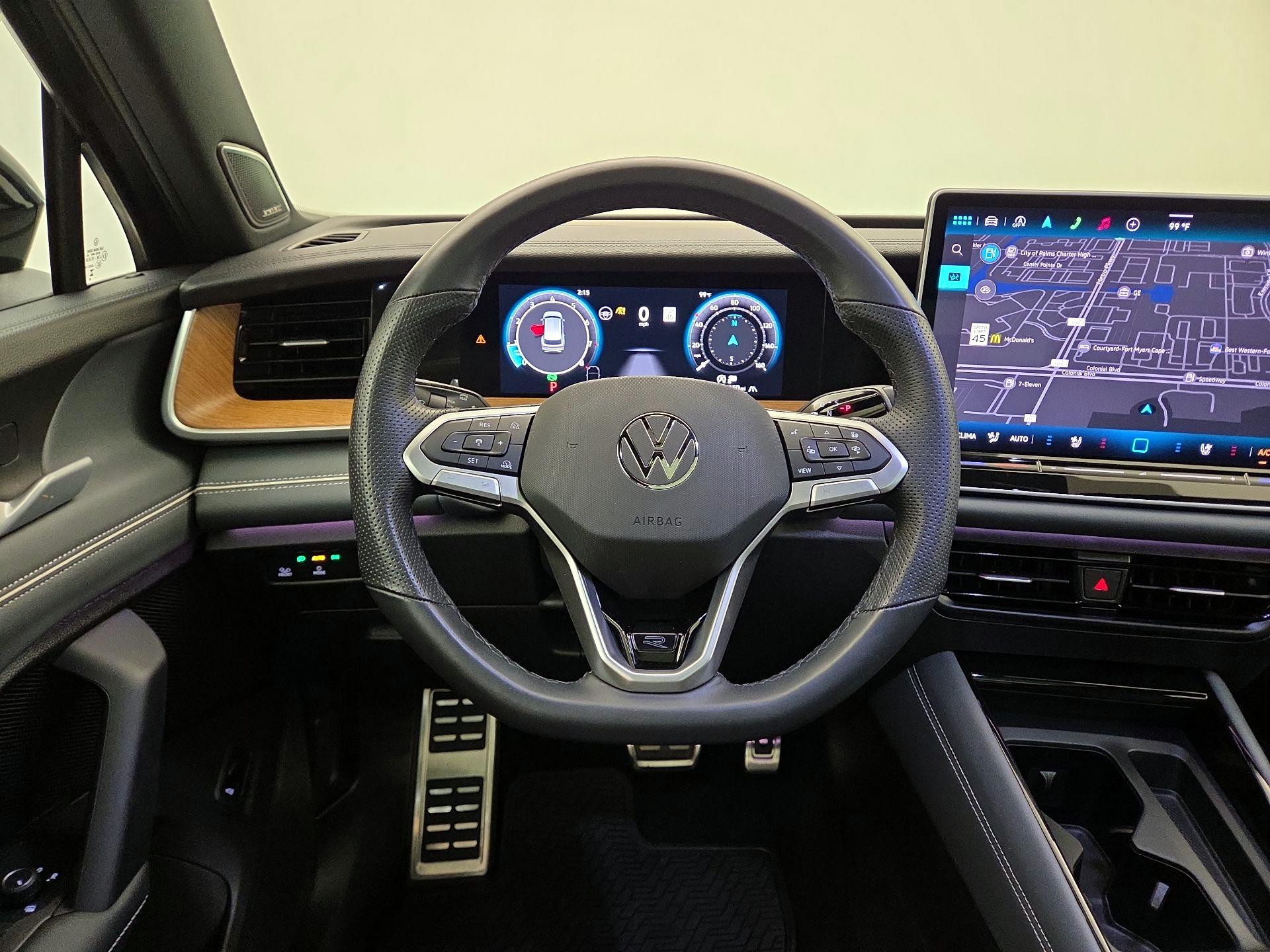 Thumbnail: 2025 Volkswagen Tiguan - 10