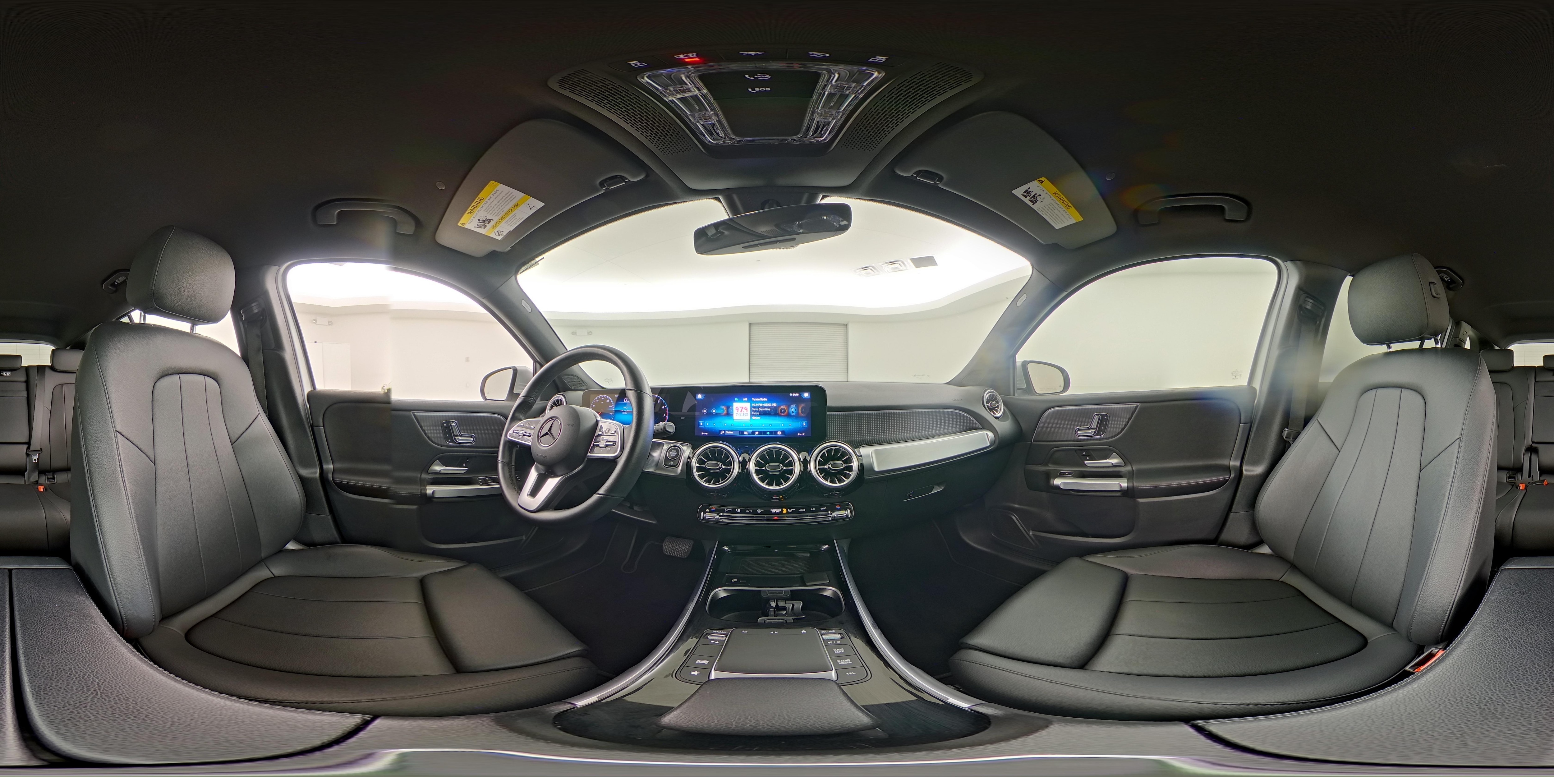 2023 Mercedes-Benz GLB250, photo 24