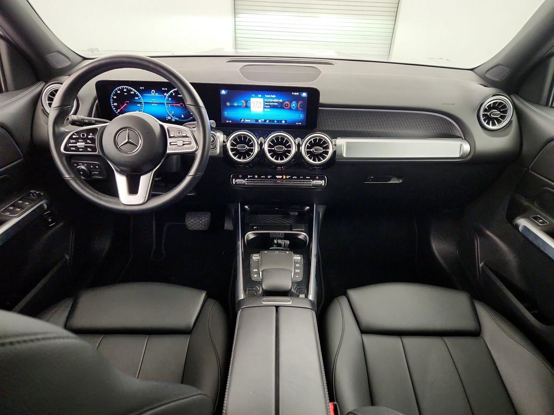 Thumbnail: 2023 Mercedes-Benz GLB - 9