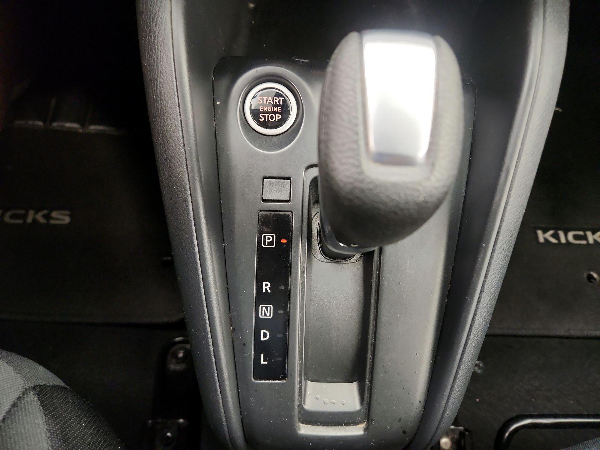 Thumbnail: 2024 Nissan Kicks - 17