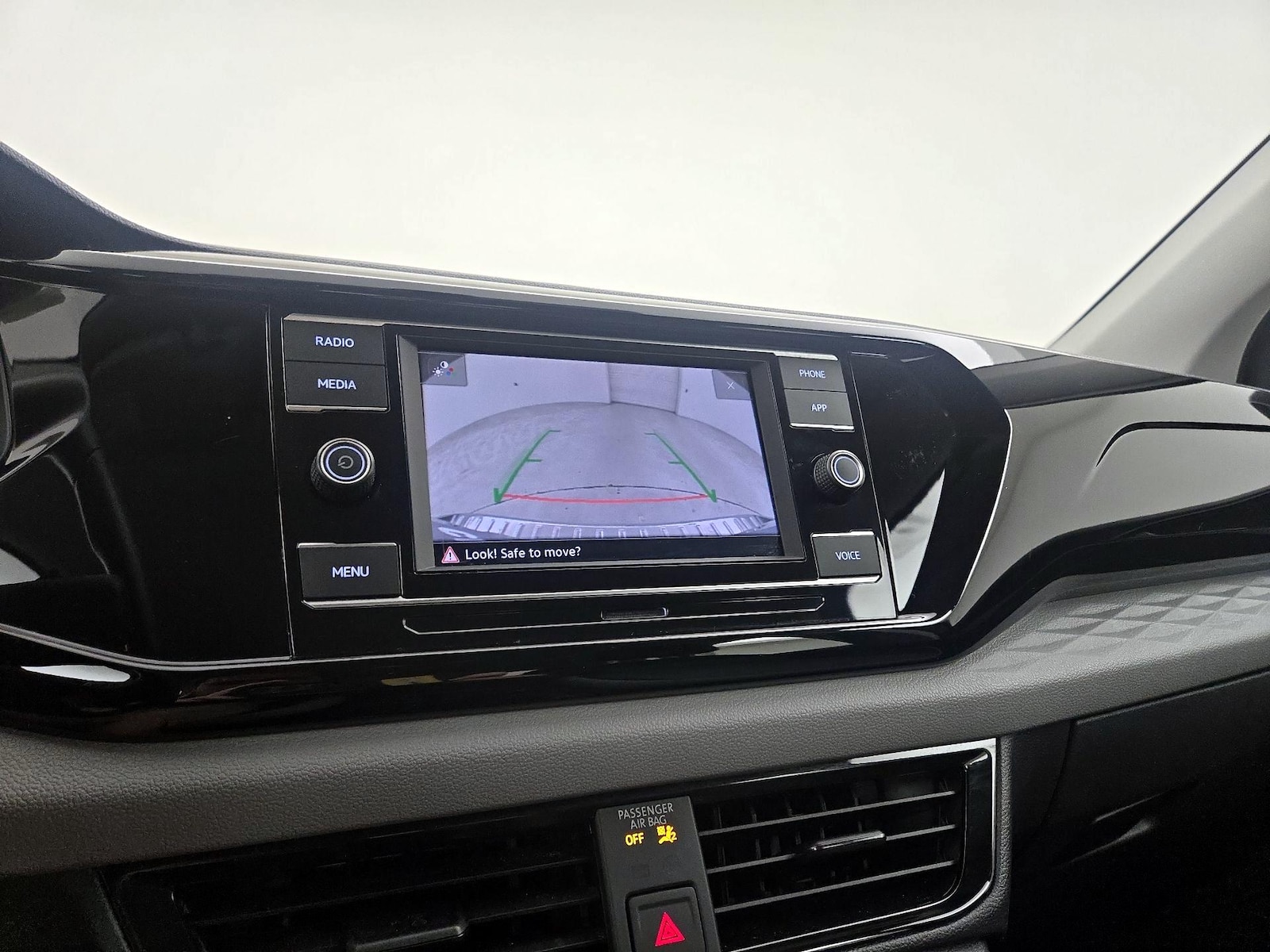 2023 Volkswagen Taos S - Photo 15