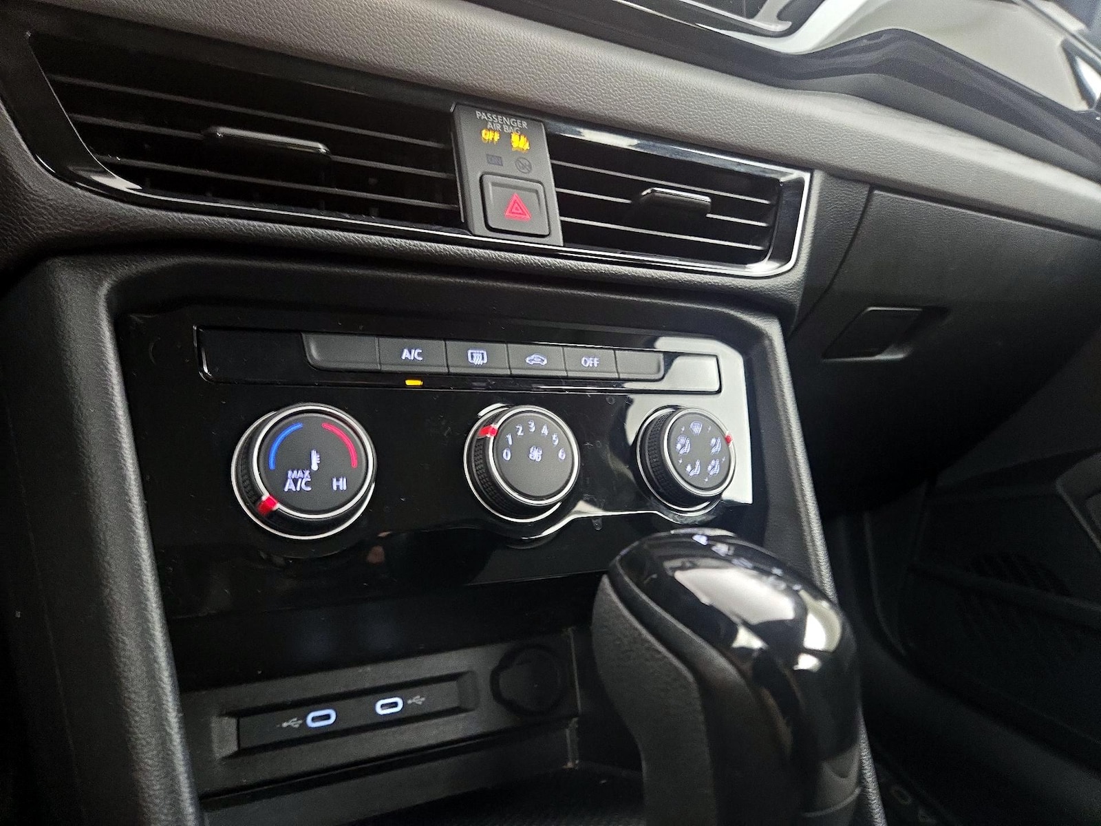 2023 Volkswagen Taos S - Photo 17