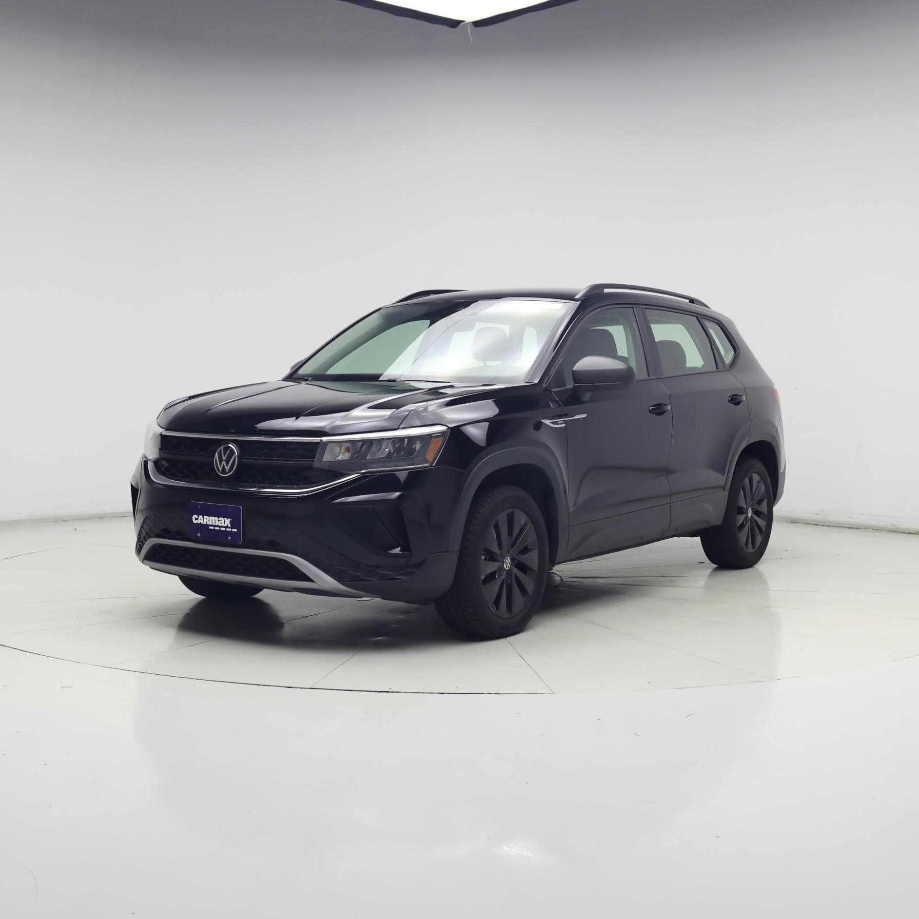Thumbnail: 2024 Volkswagen Taos - 4