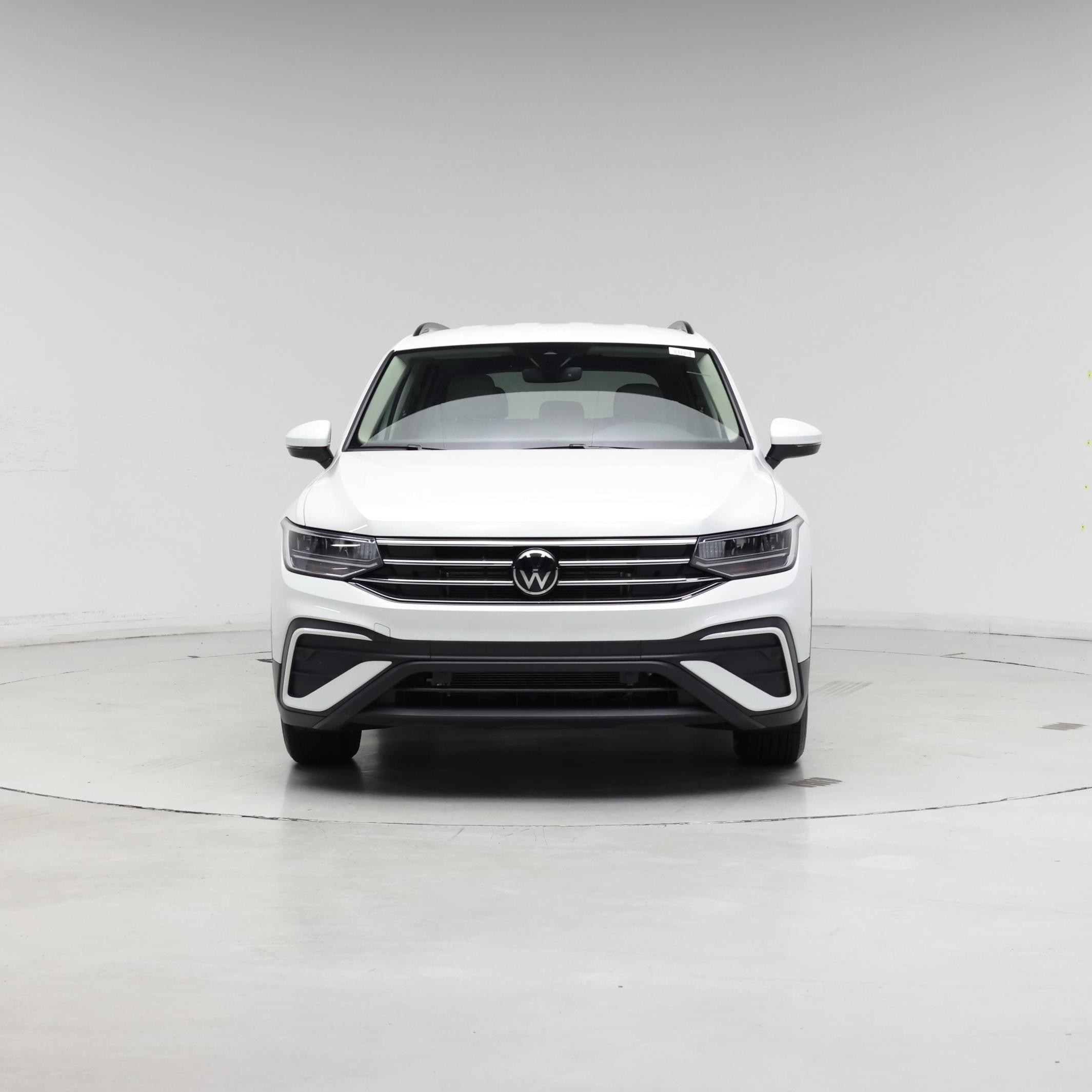 Thumbnail: 2024 Volkswagen Tiguan - 5