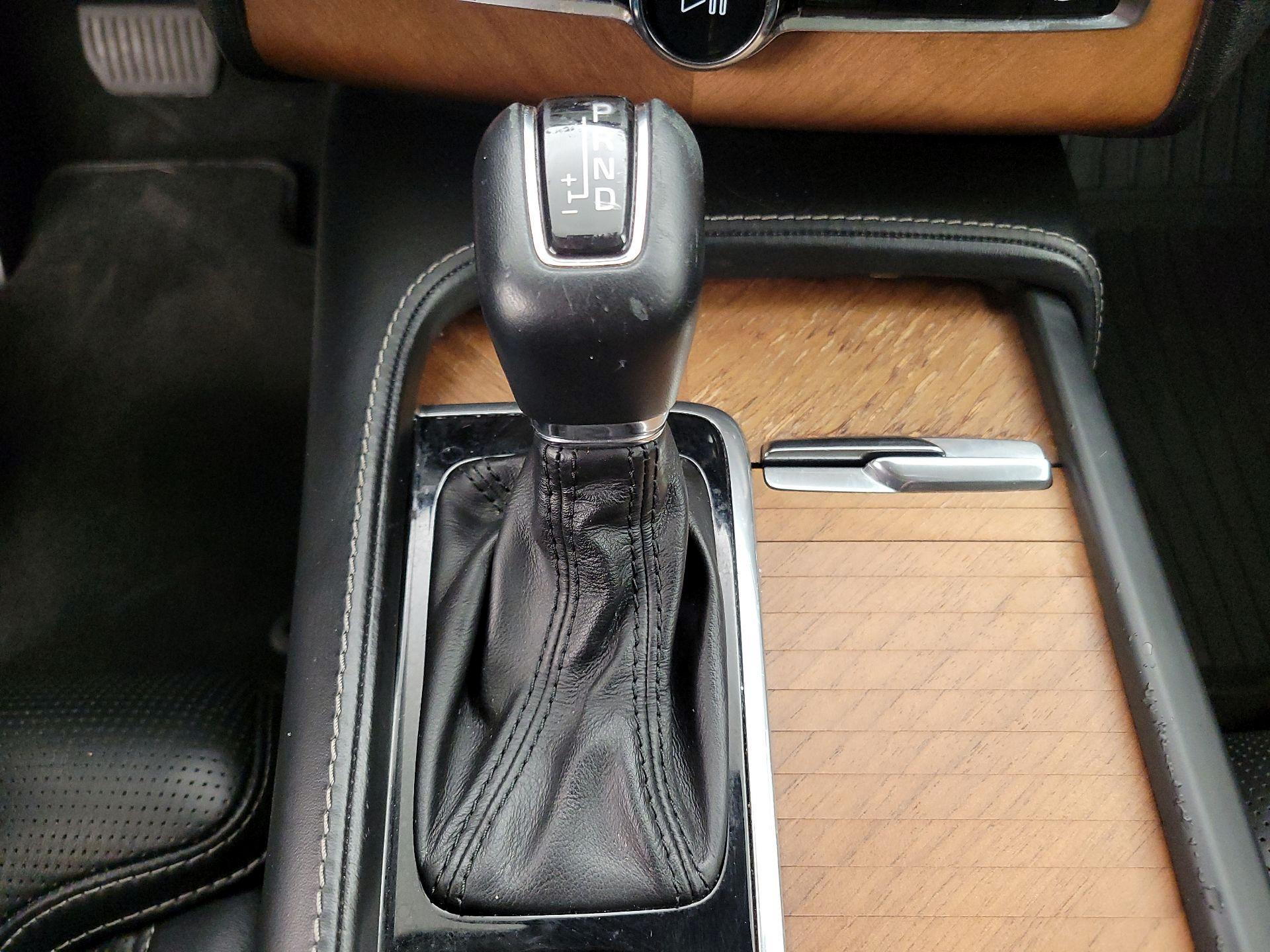 Thumbnail: 2019 Volvo XC90 - 17