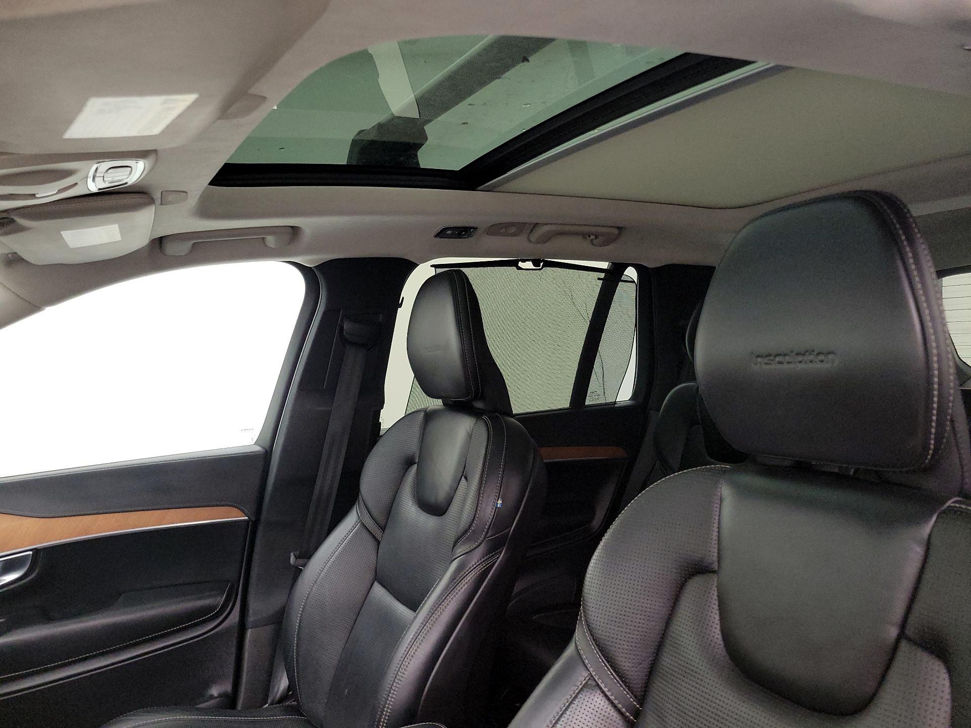 Thumbnail: 2019 Volvo XC90 - 19