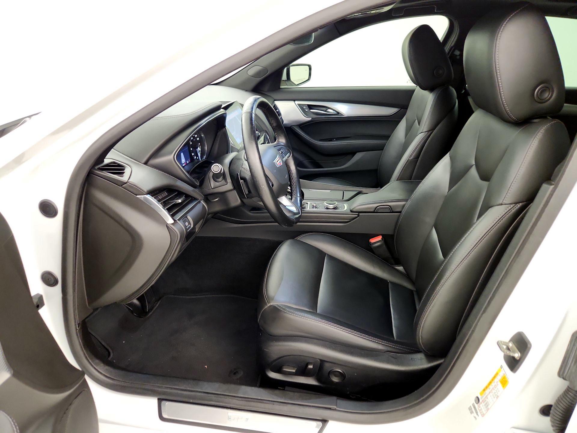 Thumbnail: 2023 Cadillac CT5 - 11