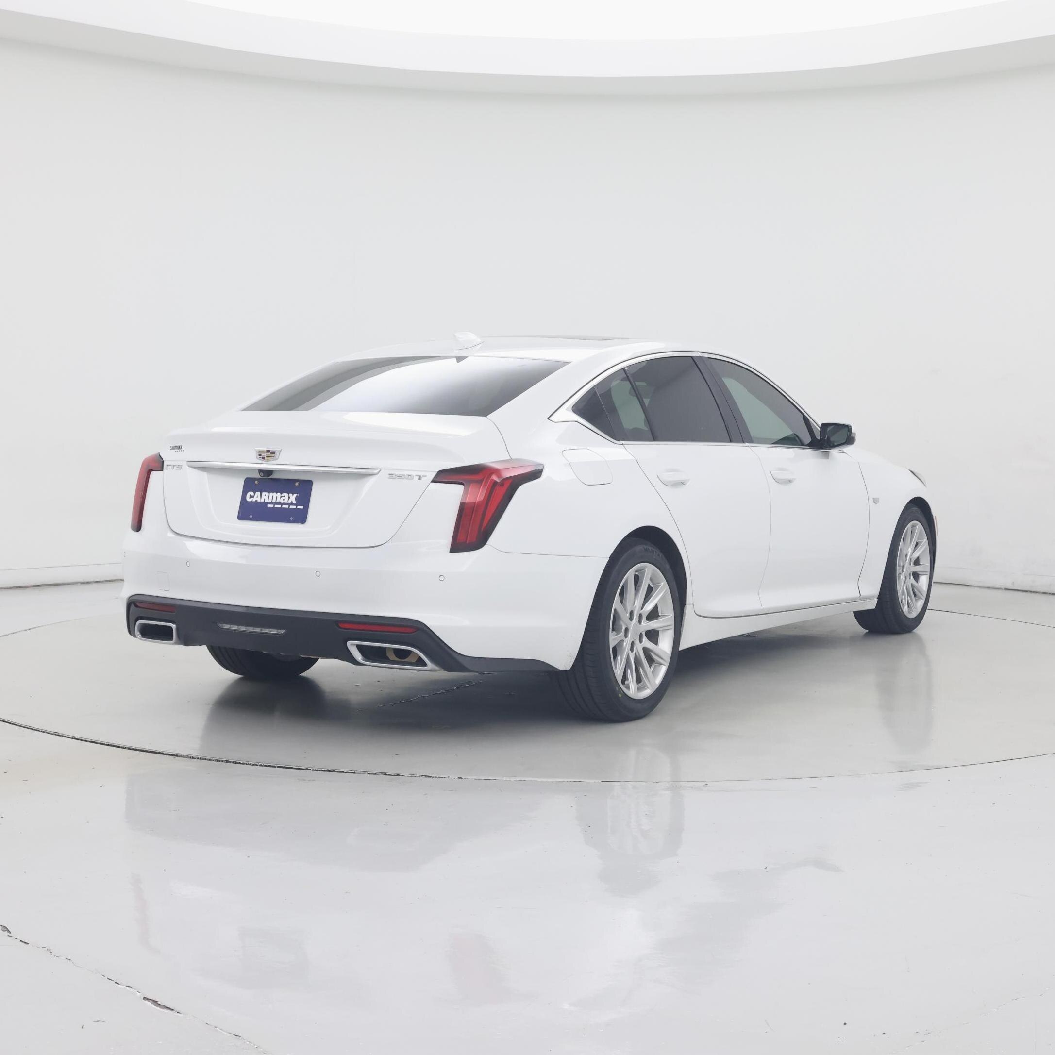 Thumbnail: 2023 Cadillac CT5 - 8