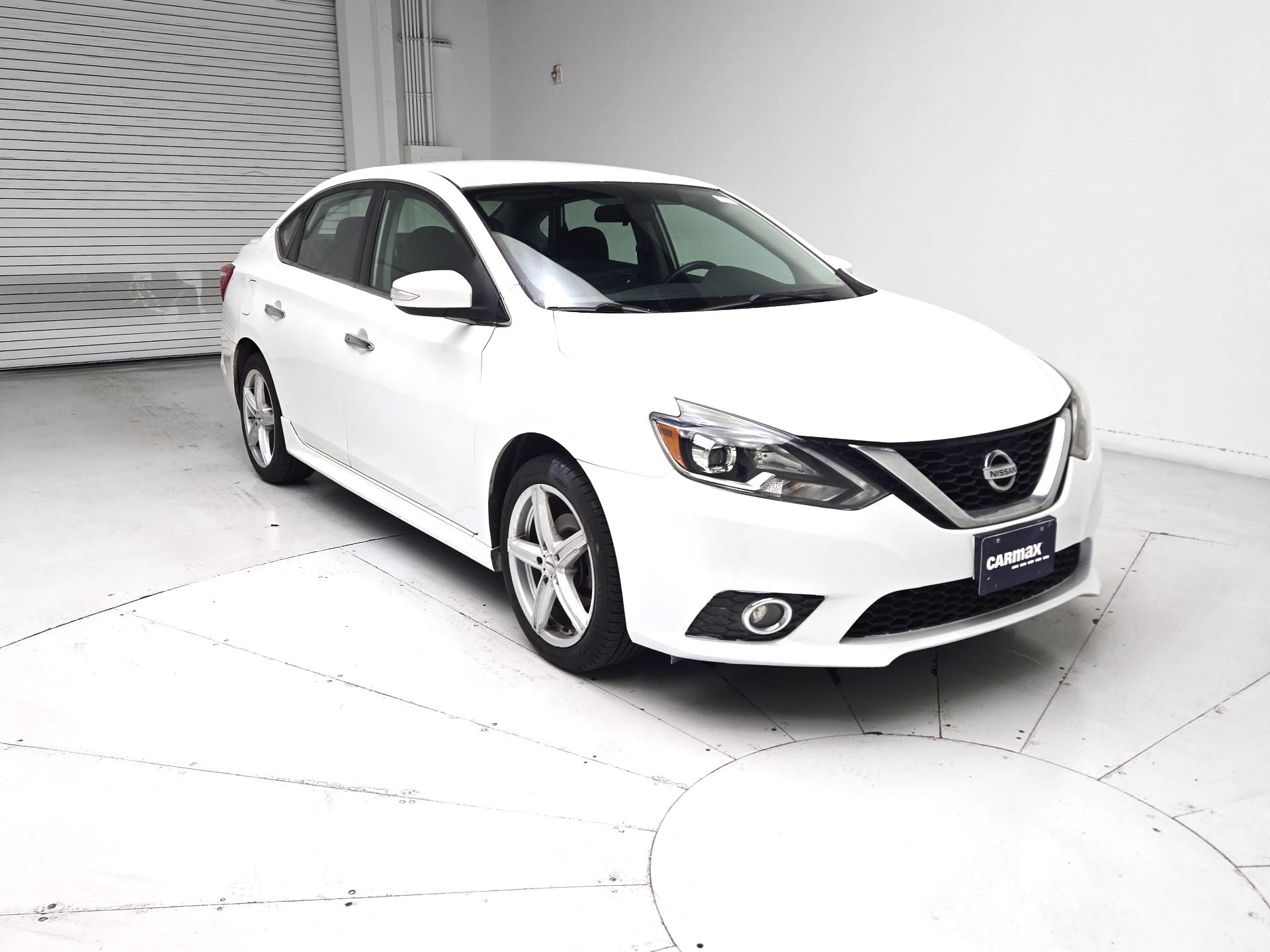 Thumbnail: 2016 Nissan Sentra - 1