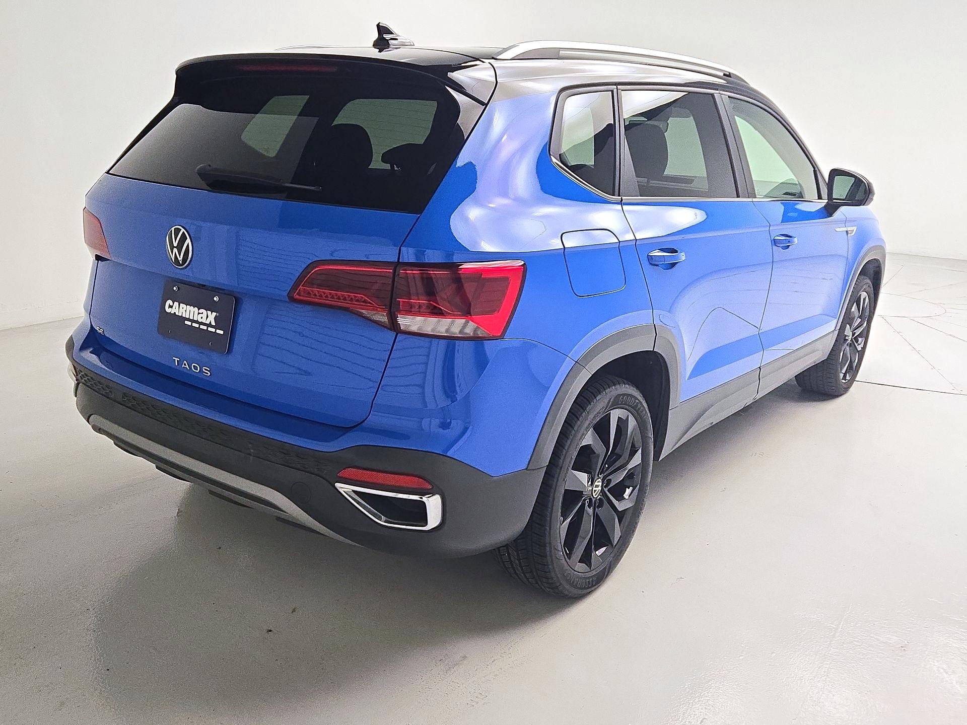 Thumbnail: 2023 Volkswagen Taos - 5