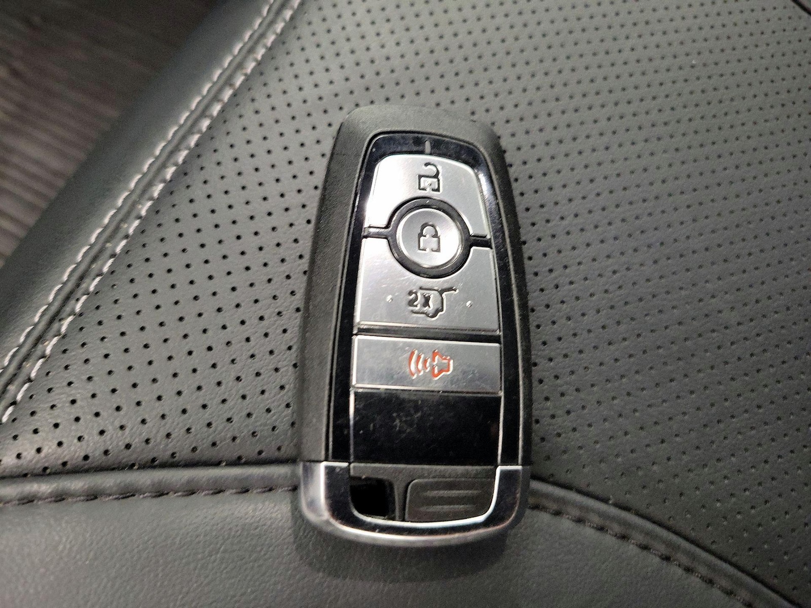 2024 Ford Mustang Mach-E Premium RWD - Photo 24