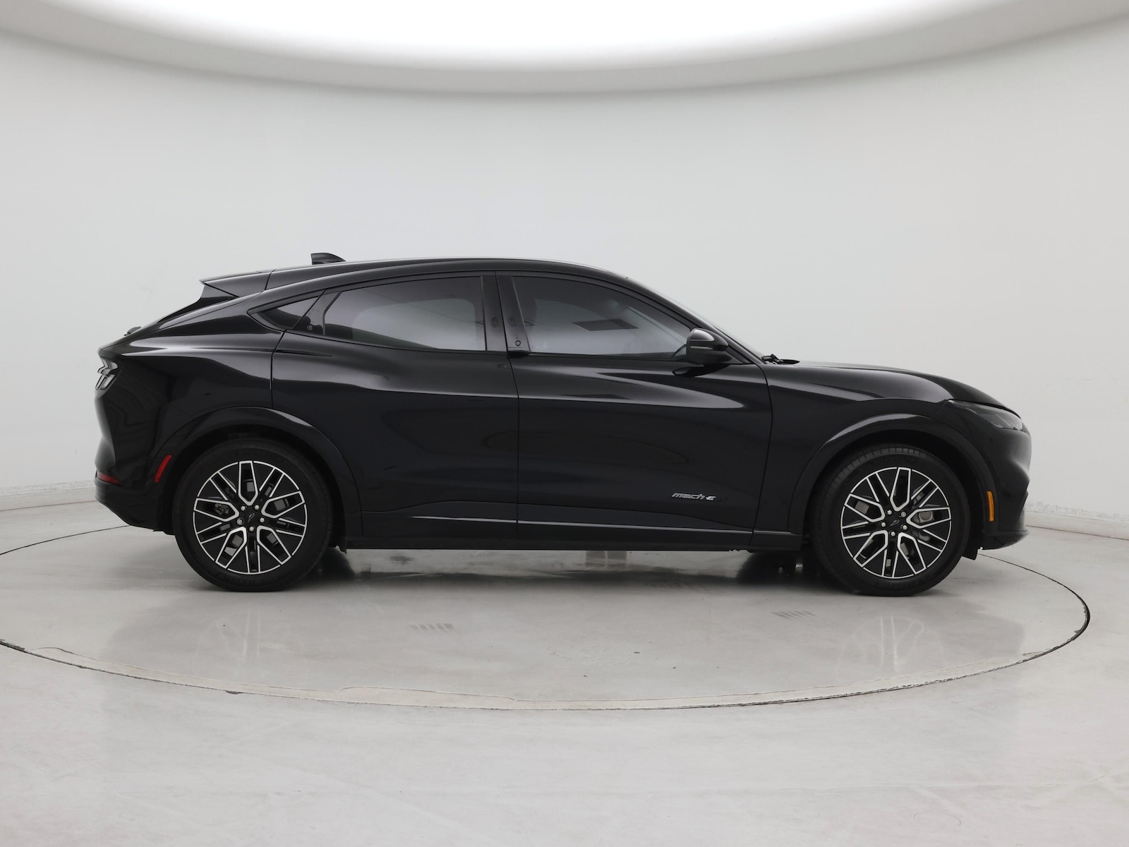 2024 Ford Mustang Mach-E Premium RWD - Photo 8