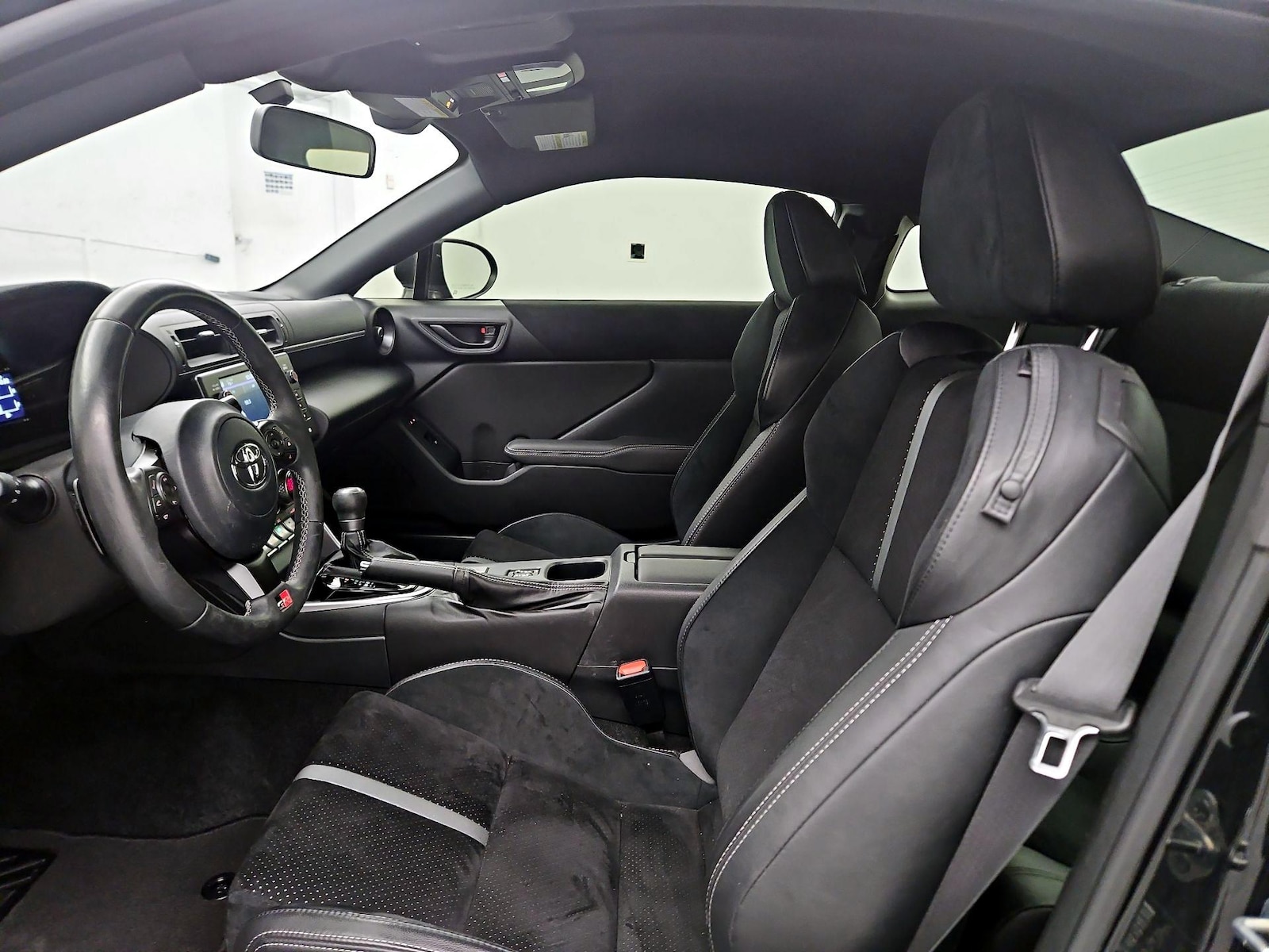 2025 Toyota GR86 Premium, photo 10