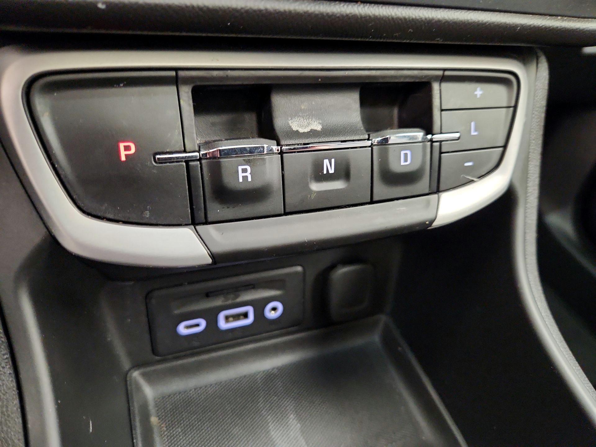 Thumbnail: 2023 GMC Terrain - 18