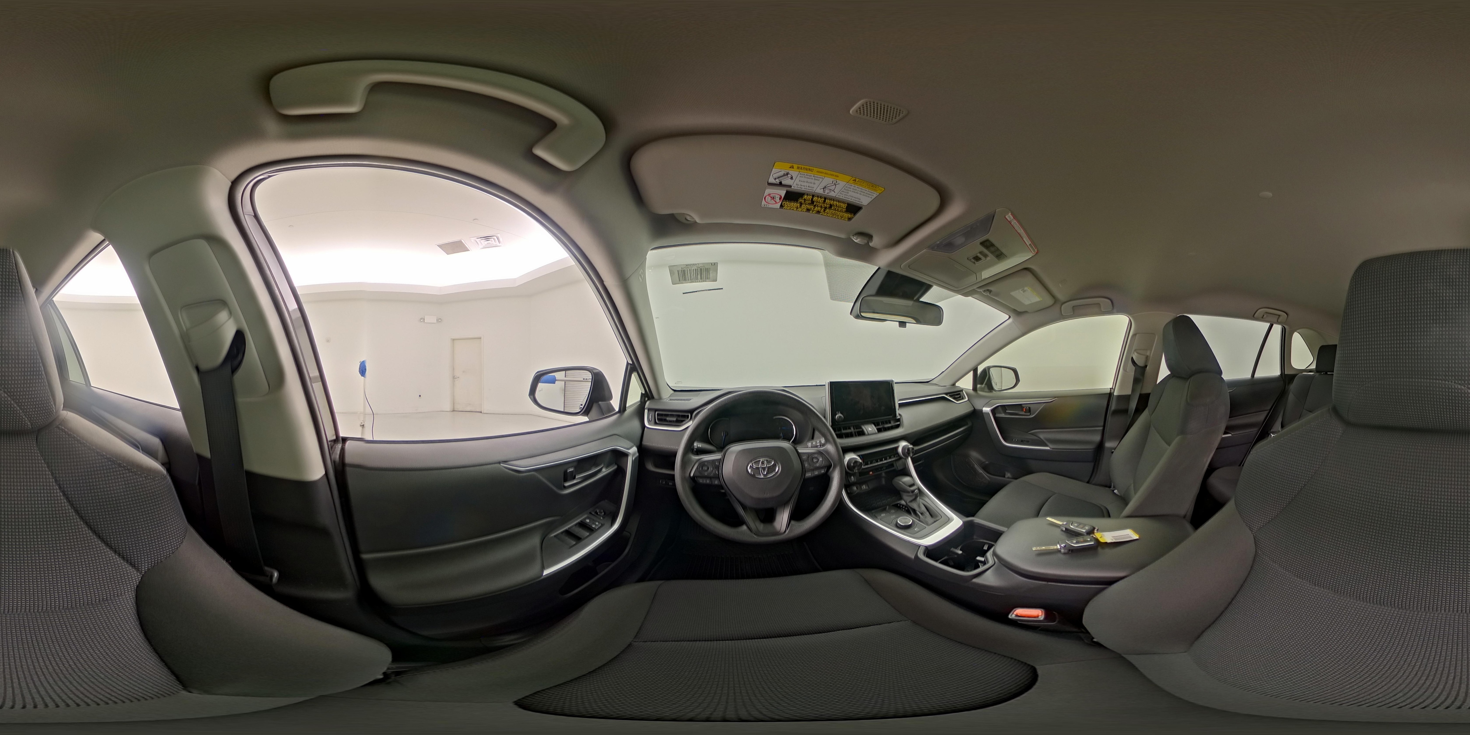 2025 Toyota RAV4 LE - Photo 26