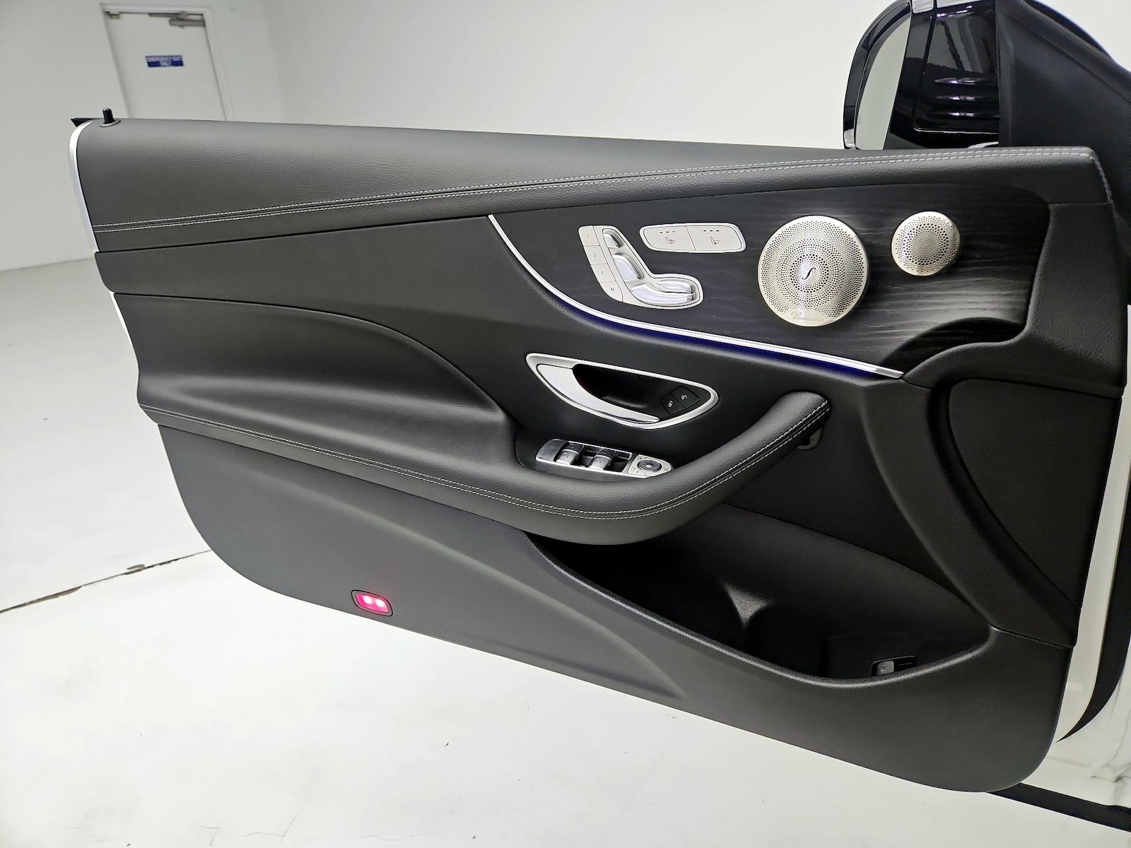 2022 Mercedes-Benz E-Class E450 - Photo 13
