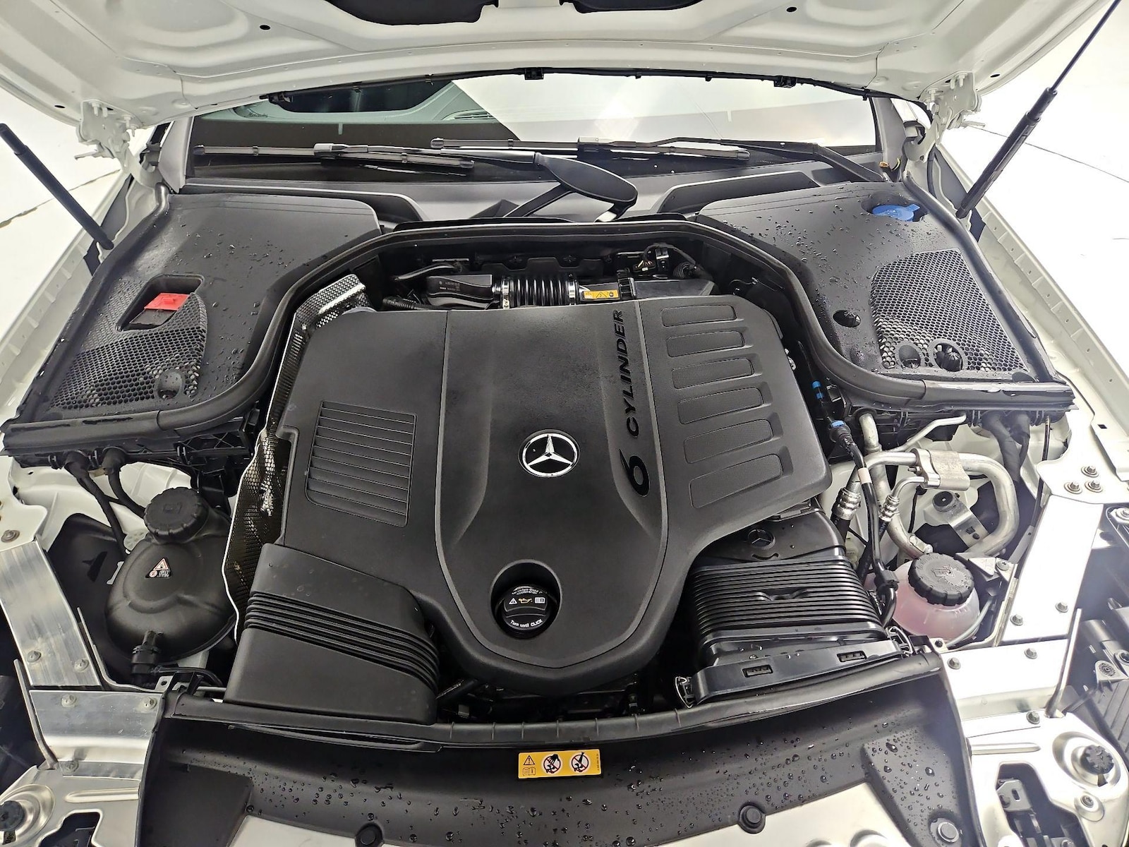 2022 Mercedes-Benz E-Class E450 - Photo 24