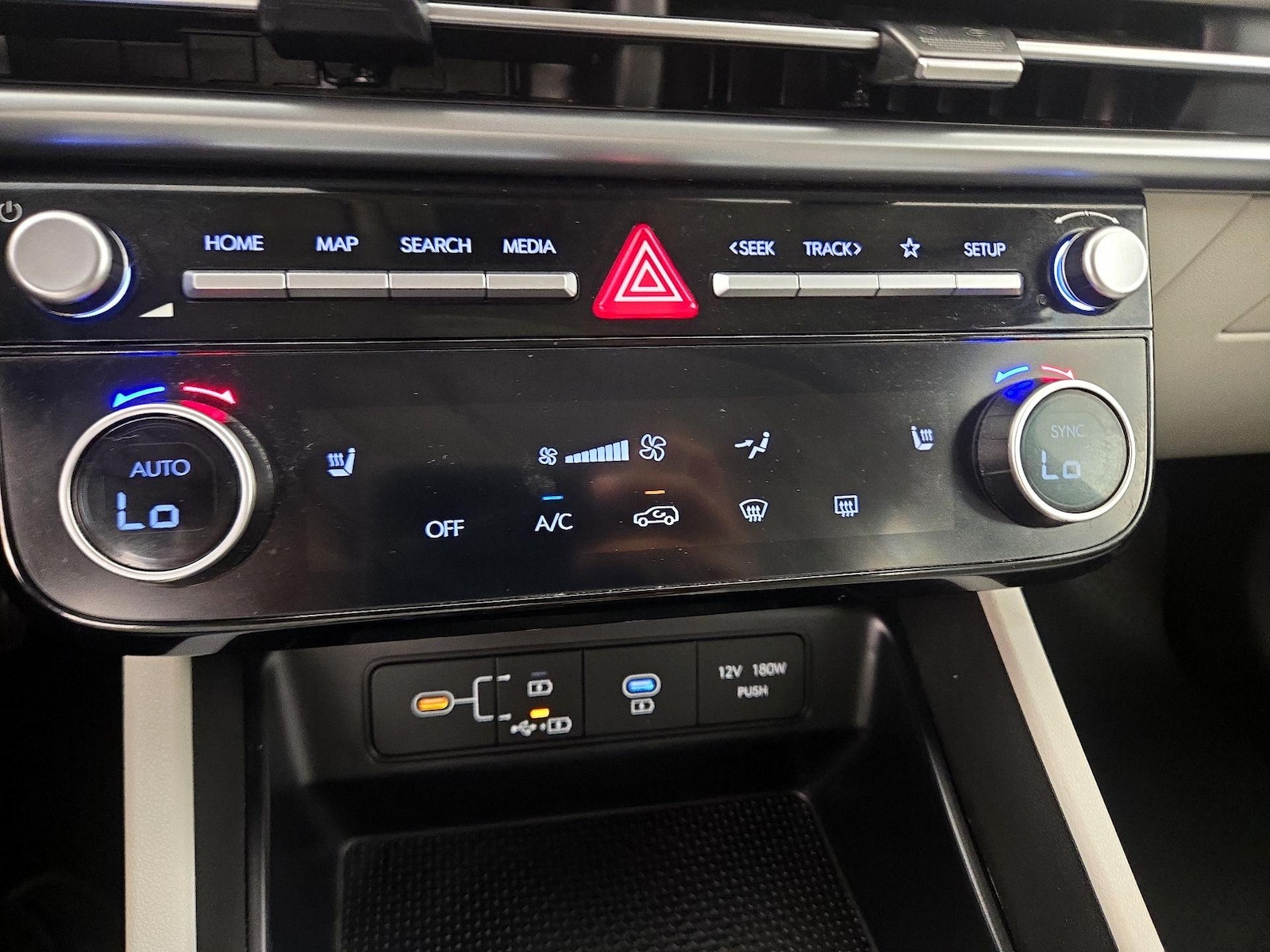 2026 Hyundai Tucson SEL - Photo 17