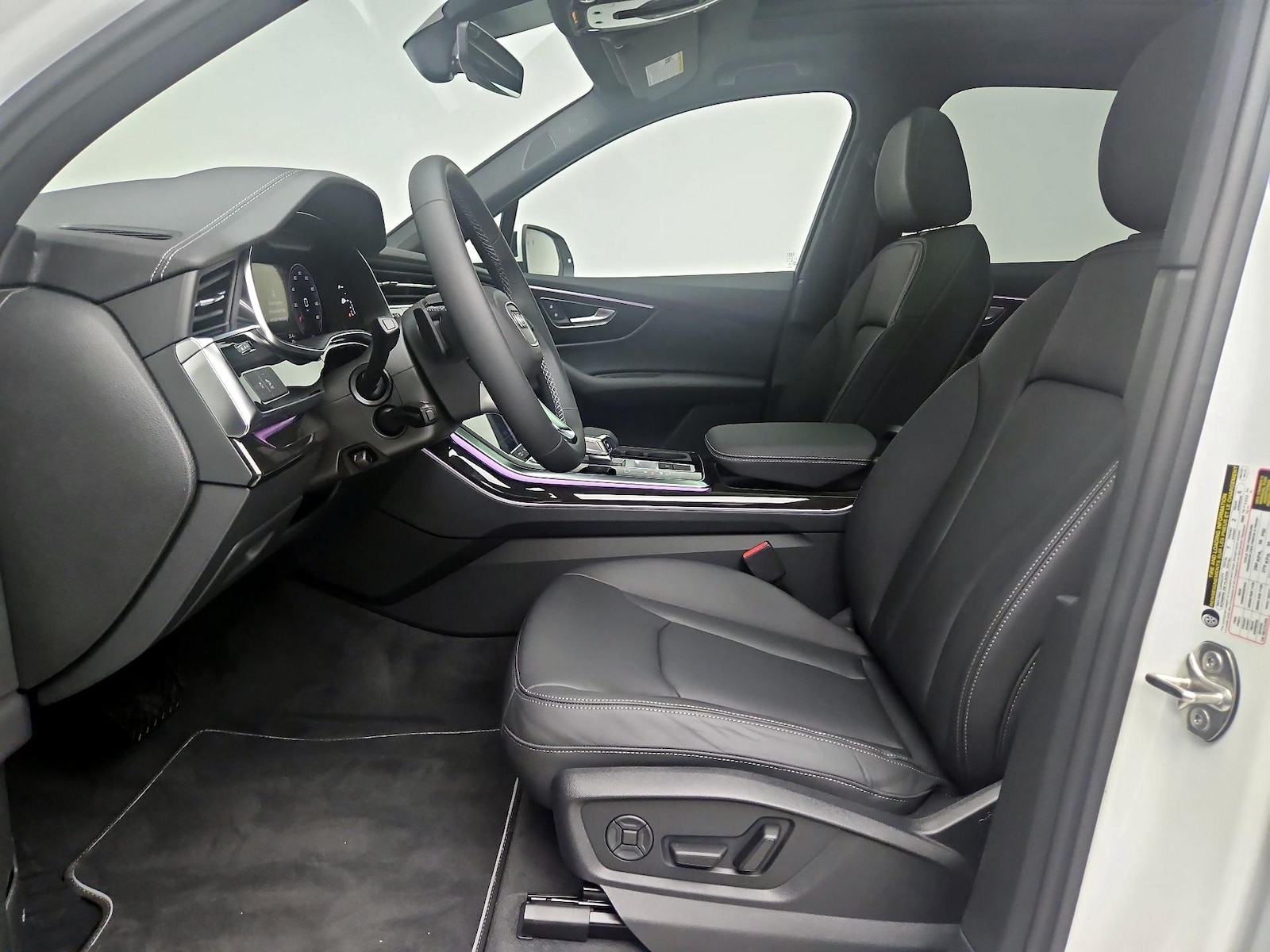 2026 Audi Q7 Premium - Photo 12