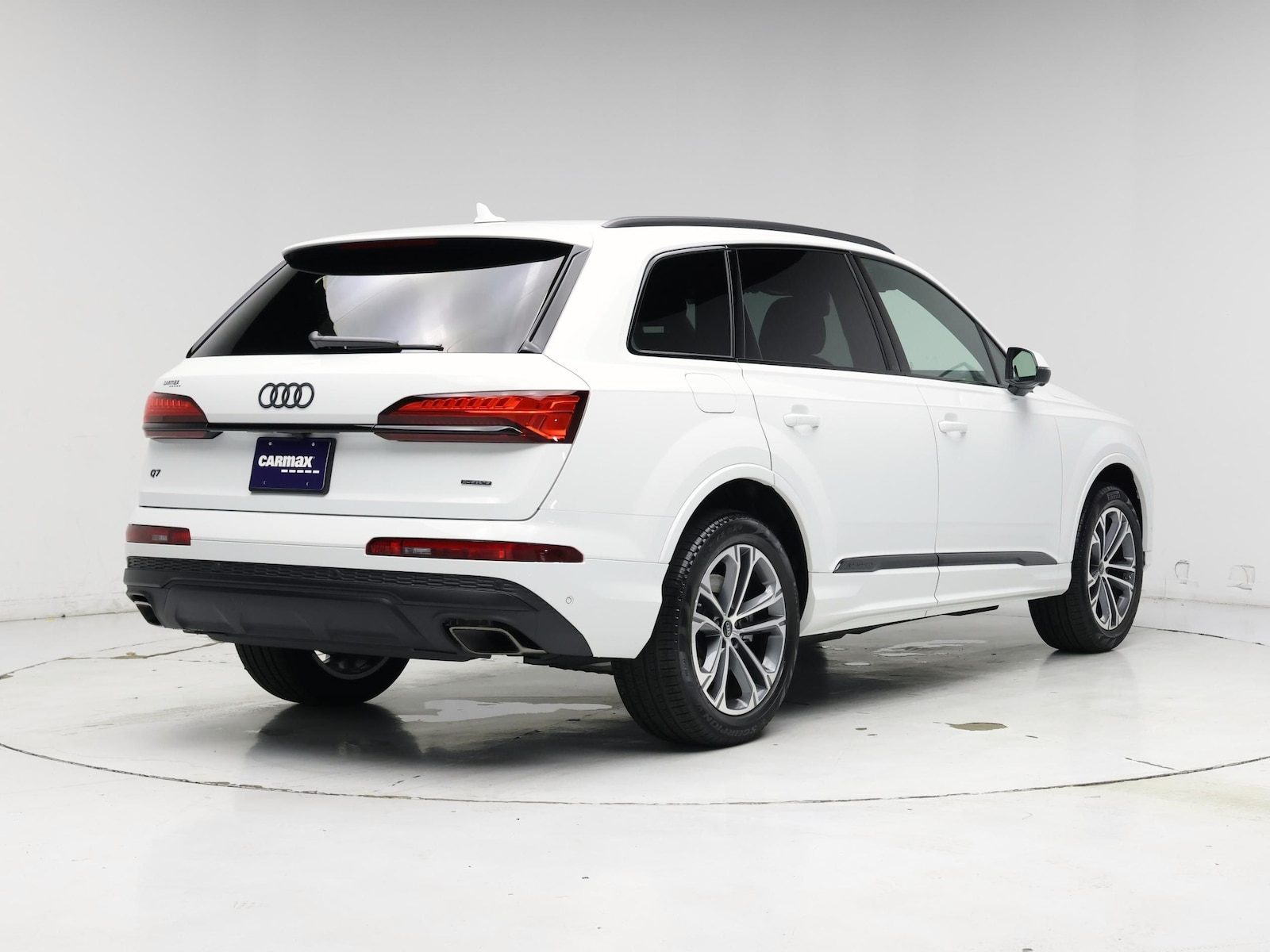 2026 Audi Q7 Premium - Photo 9