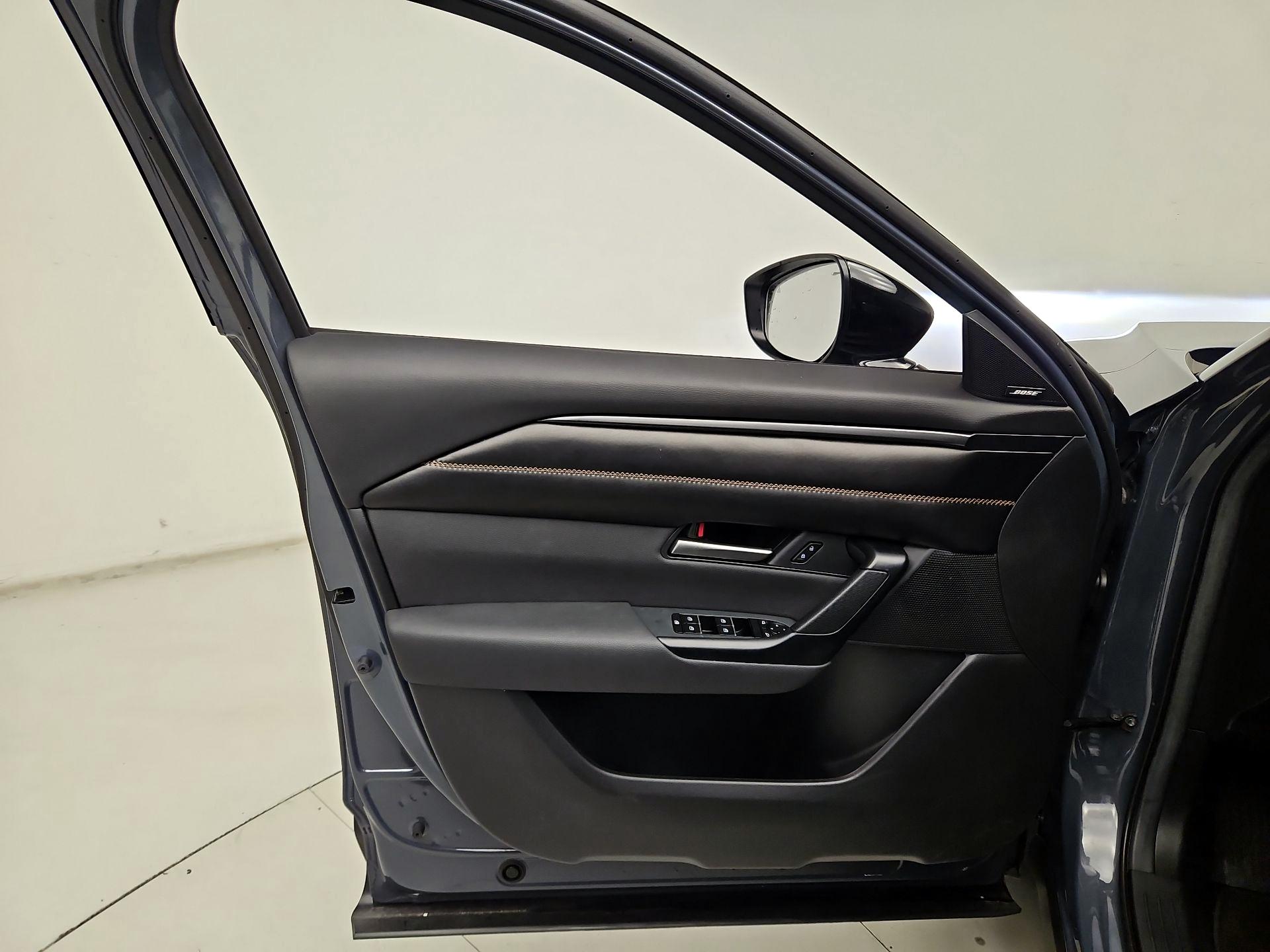 Thumbnail: 2026 Mazda CX-50 - 12