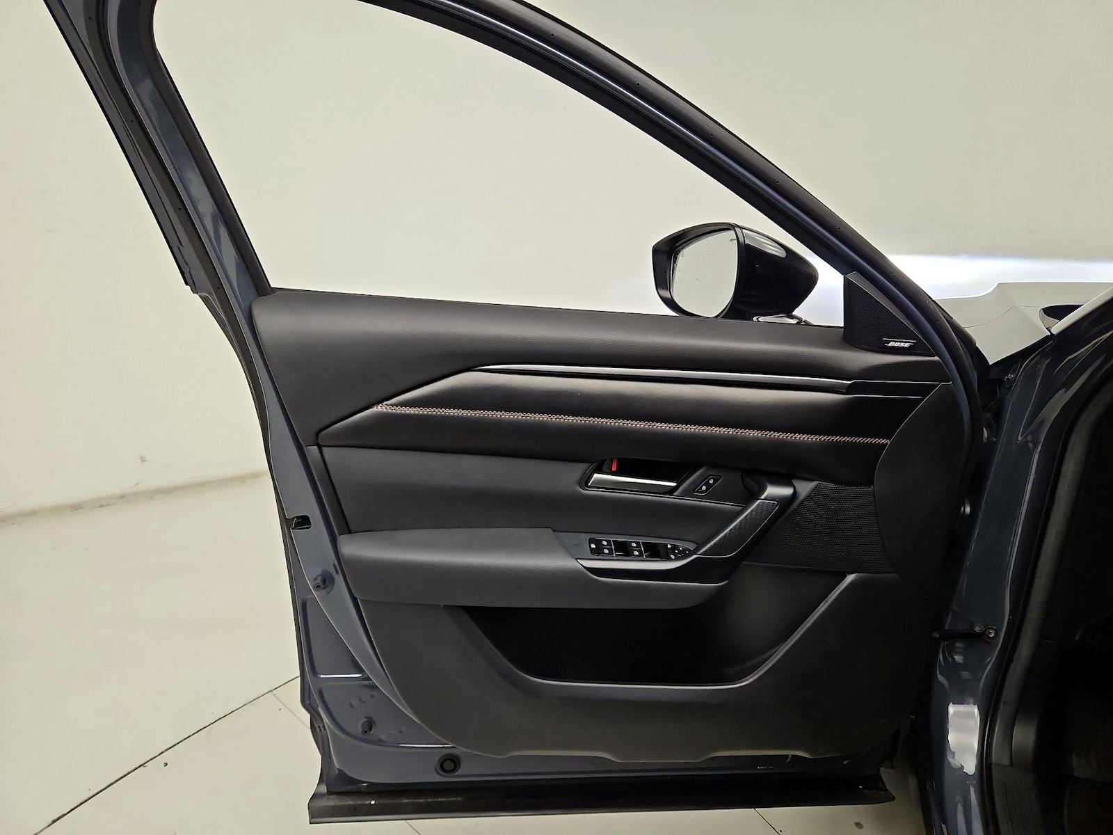 2026 Mazda CX-50 Premium - Photo 13