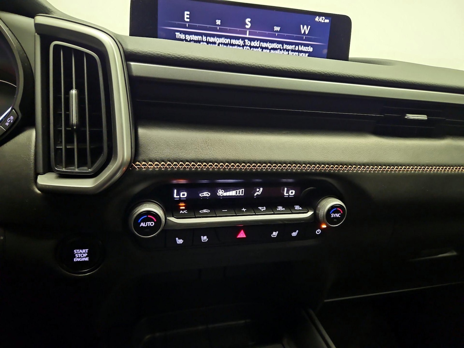 2026 Mazda CX-50 Premium - Photo 16