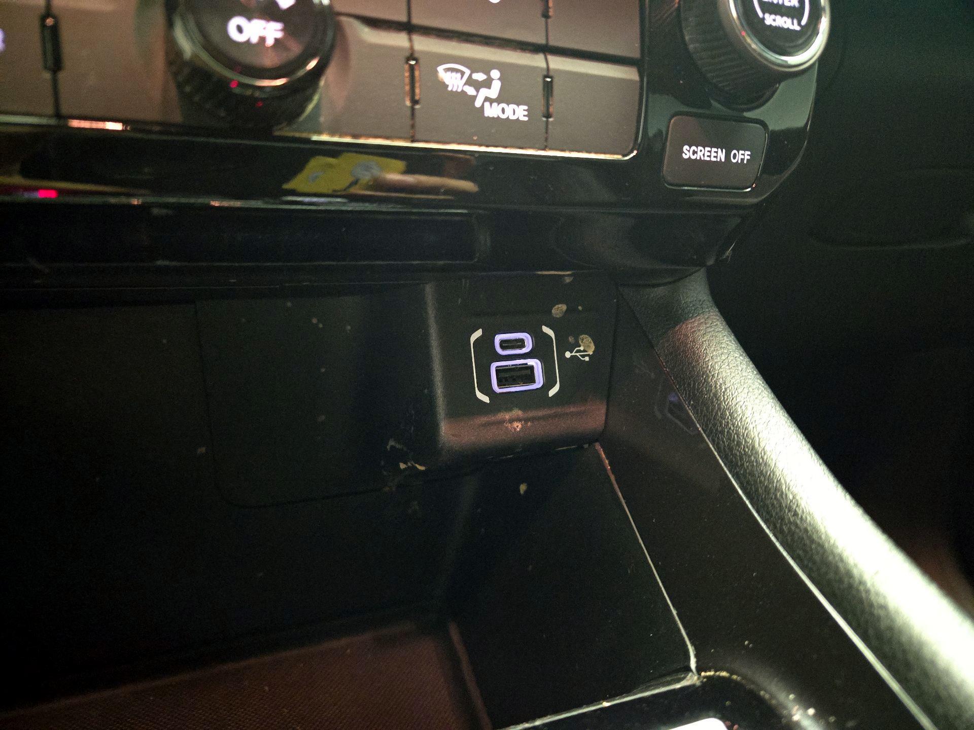 Thumbnail: 2024 Jeep Compass - 16
