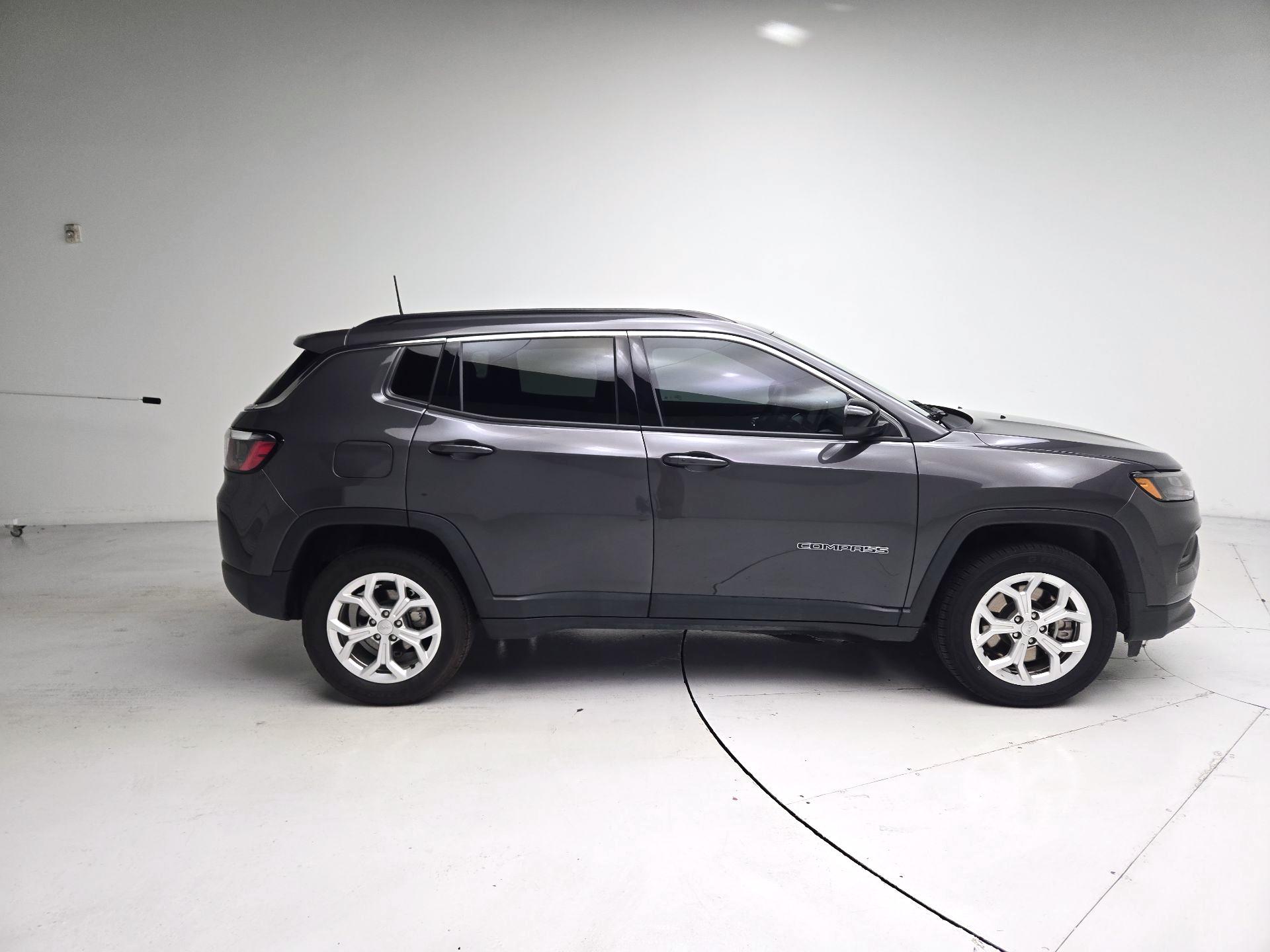 Thumbnail: 2024 Jeep Compass - 4