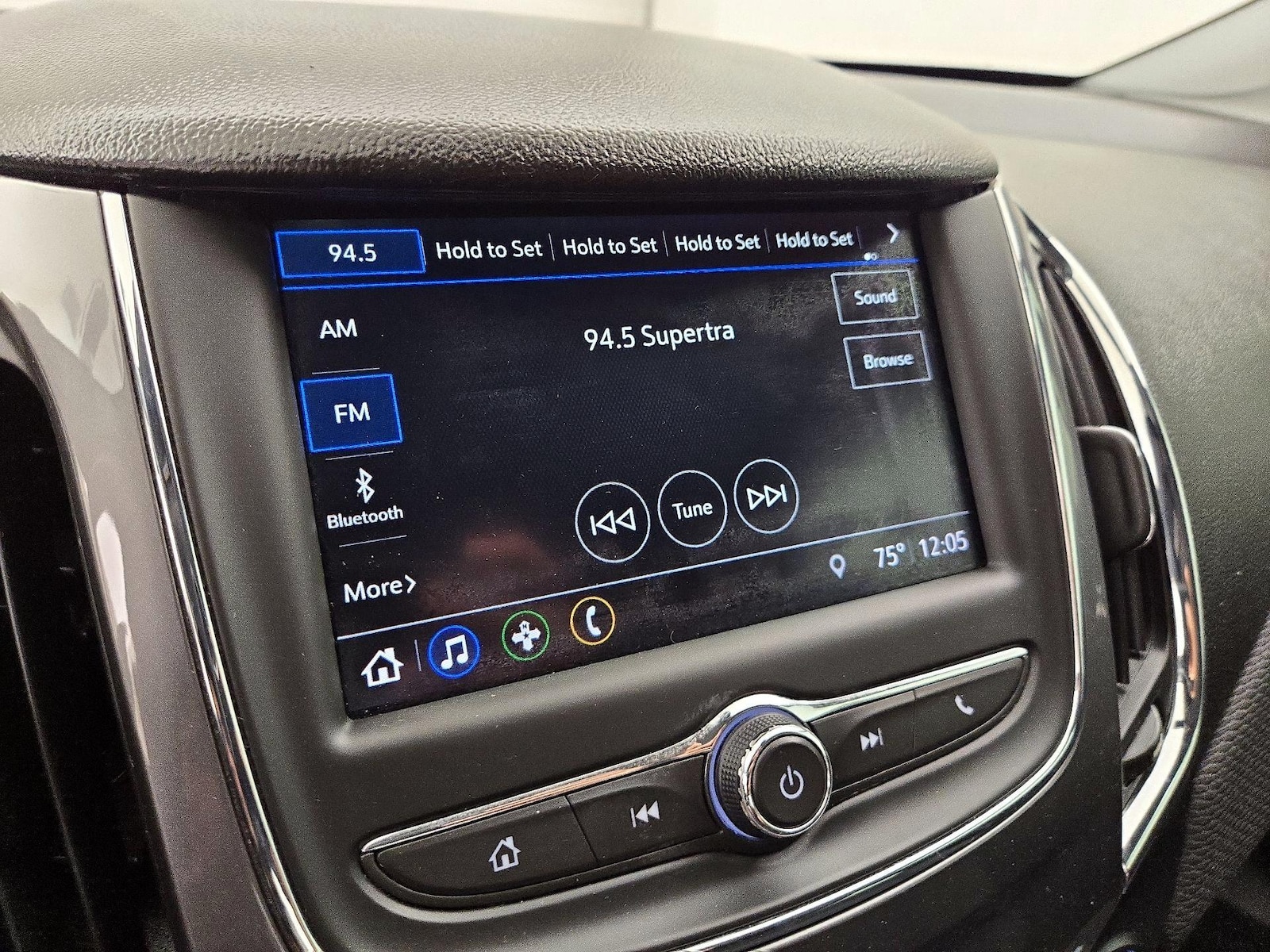 2019 Chevrolet Cruze LS - Photo 16