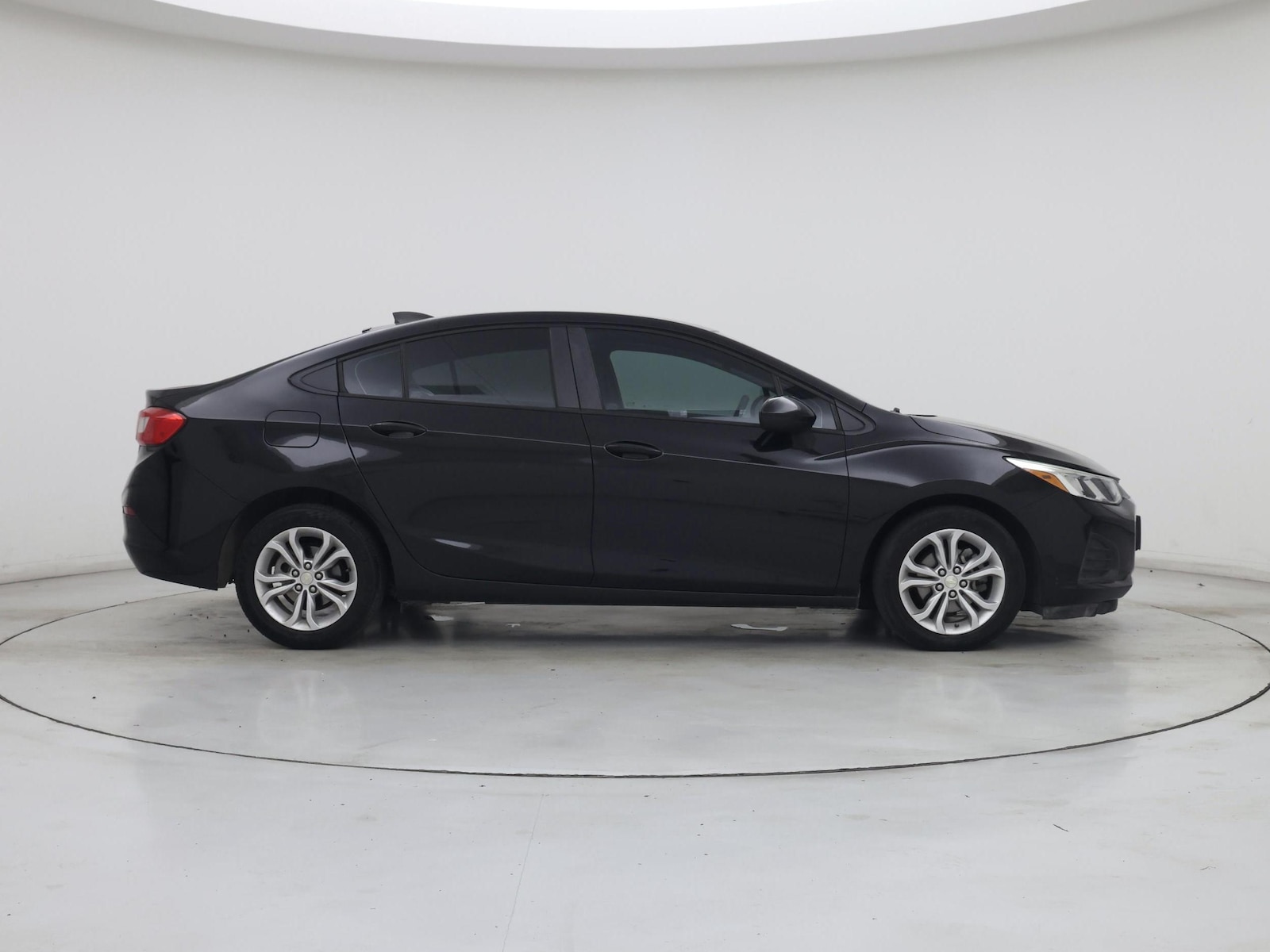 2019 Chevrolet Cruze LS - Photo 8