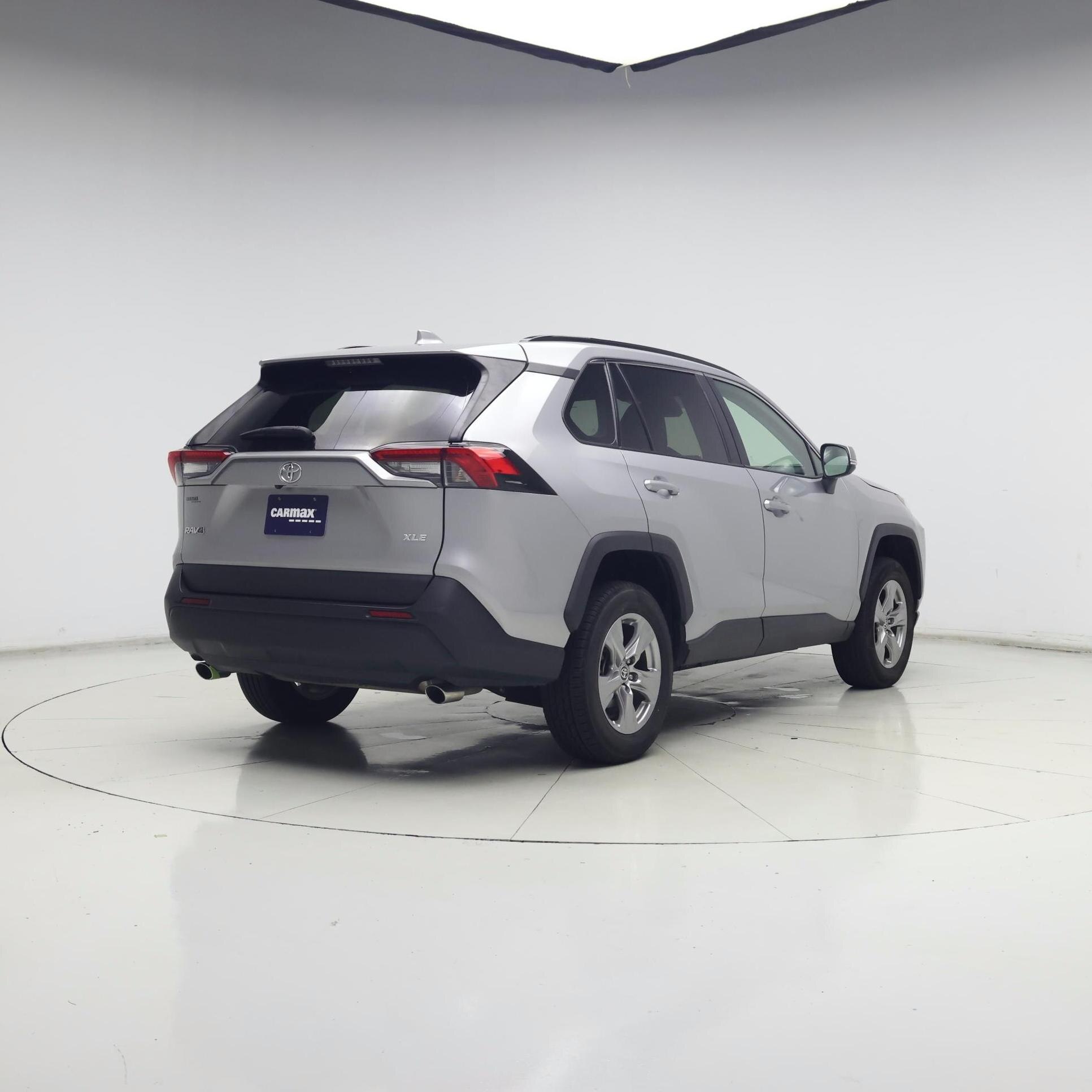 Thumbnail: 2024 Toyota RAV4 - 8