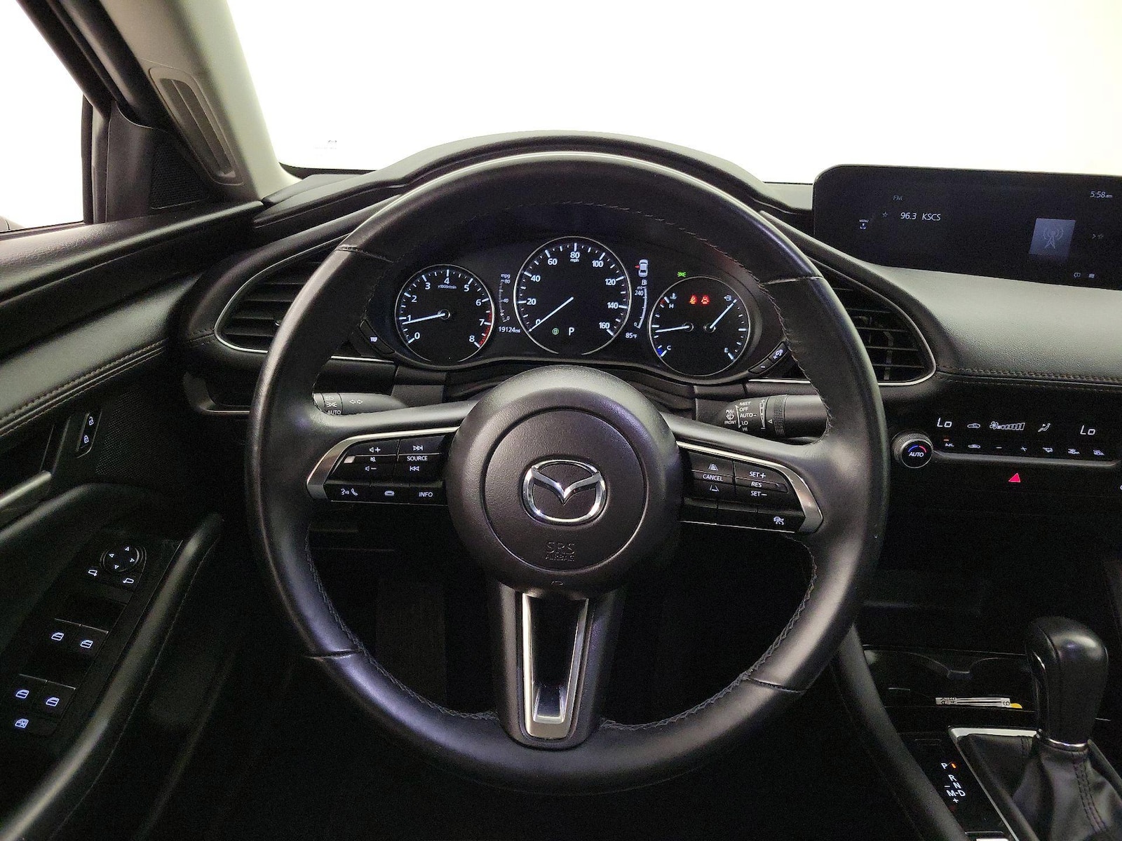 2025 Mazda Mazda3 Select Sport - Photo 11