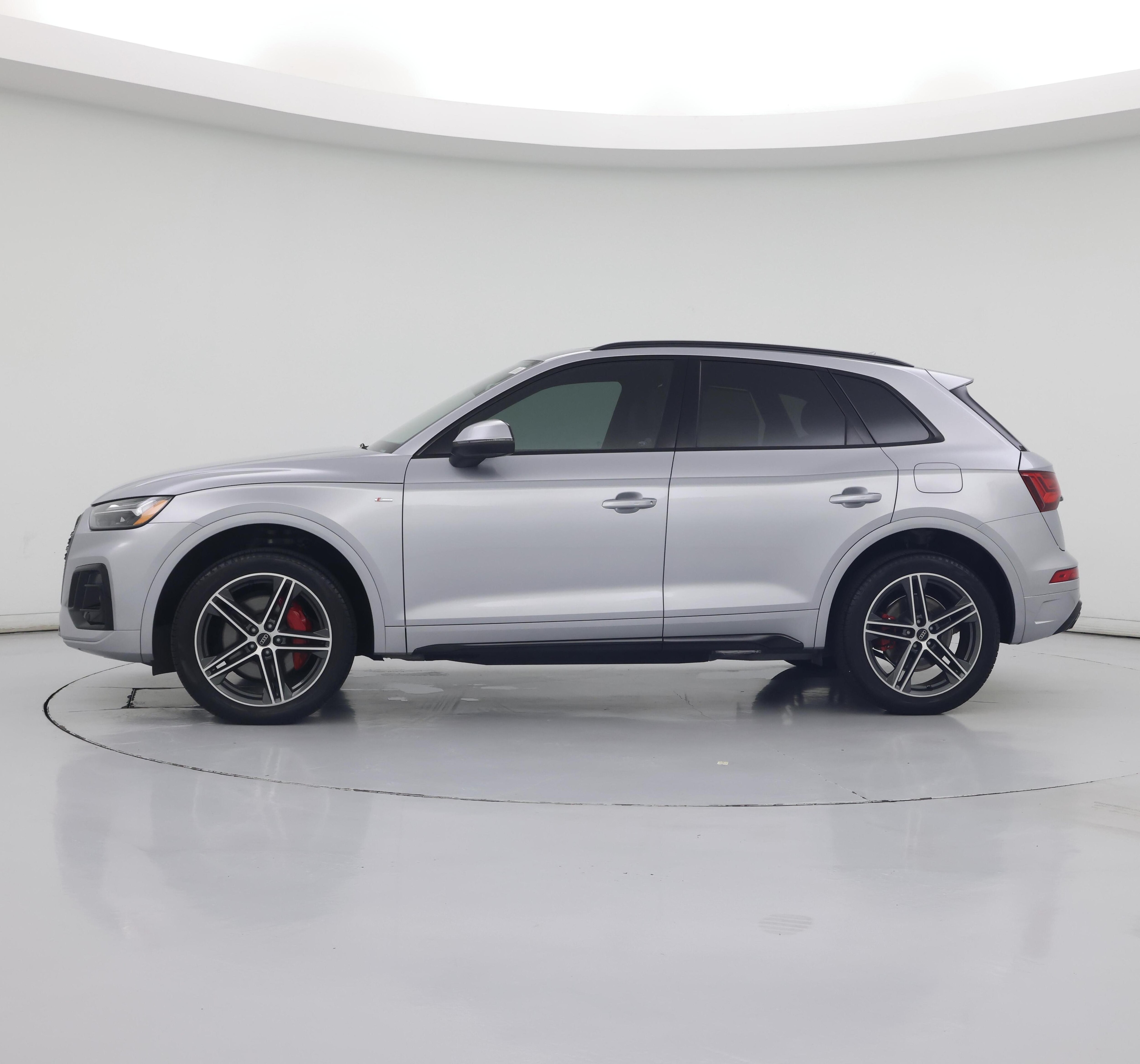 Thumbnail: 2025 Audi Q5 - 3