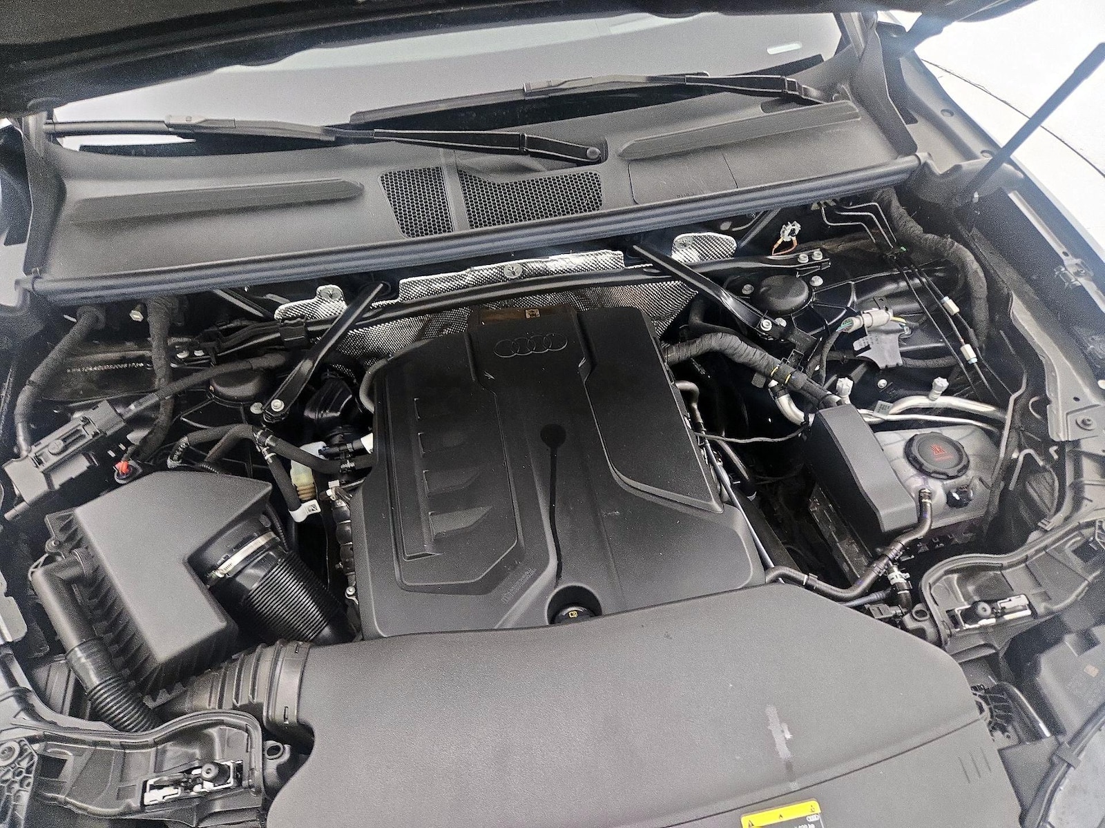 2025 Audi Q5 Premium Plus - Photo 24