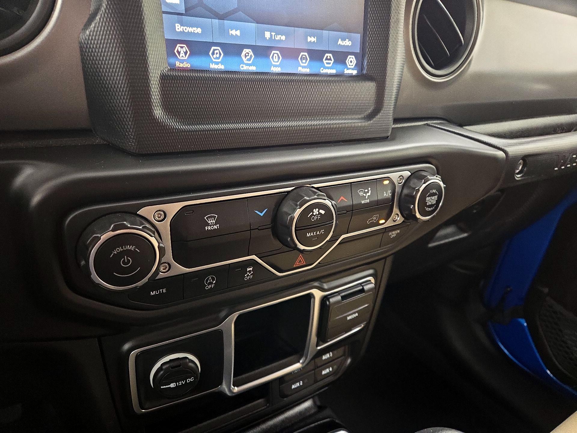 Thumbnail: 2023 Jeep Wrangler - 16