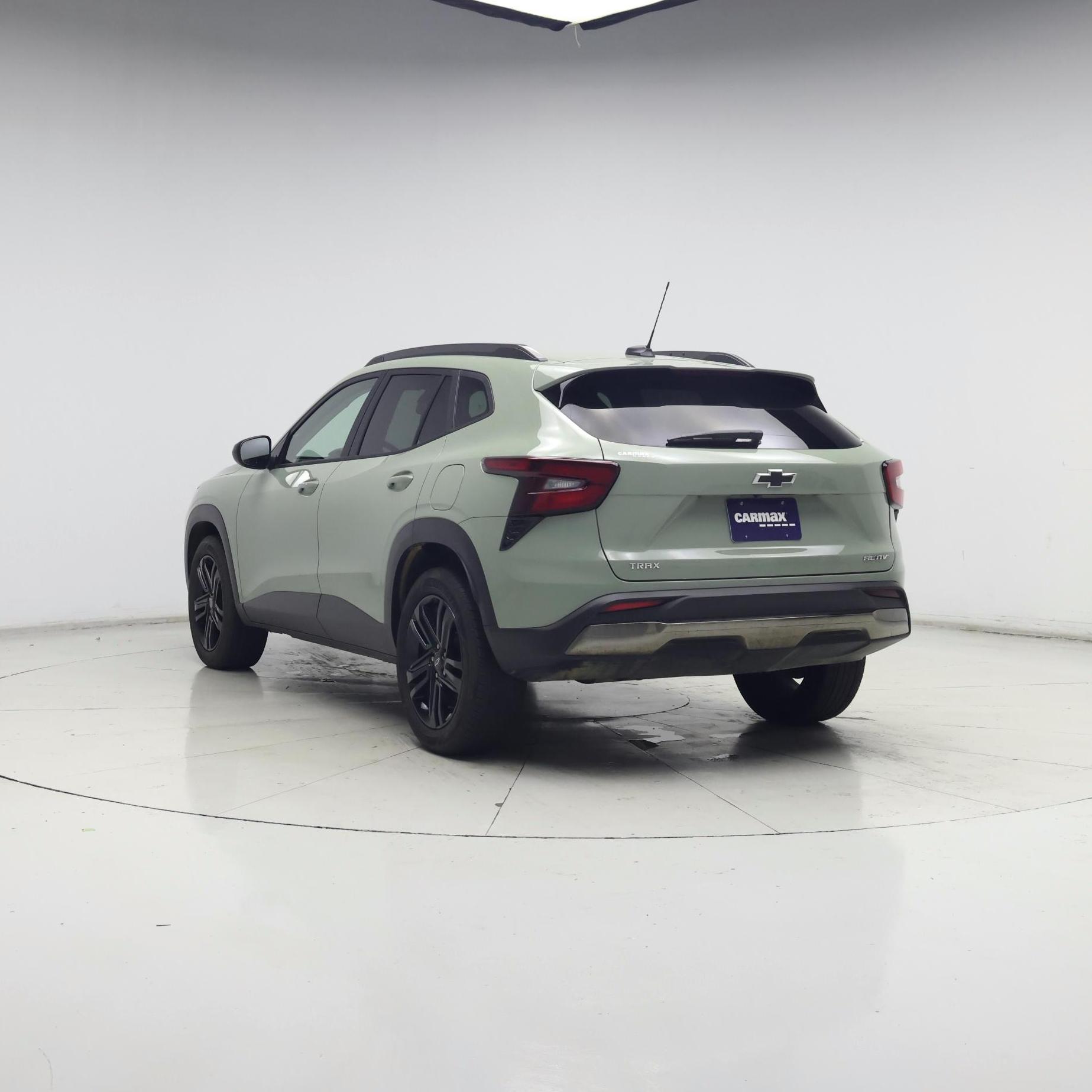 Thumbnail: 2025 Chevrolet Trax - 2