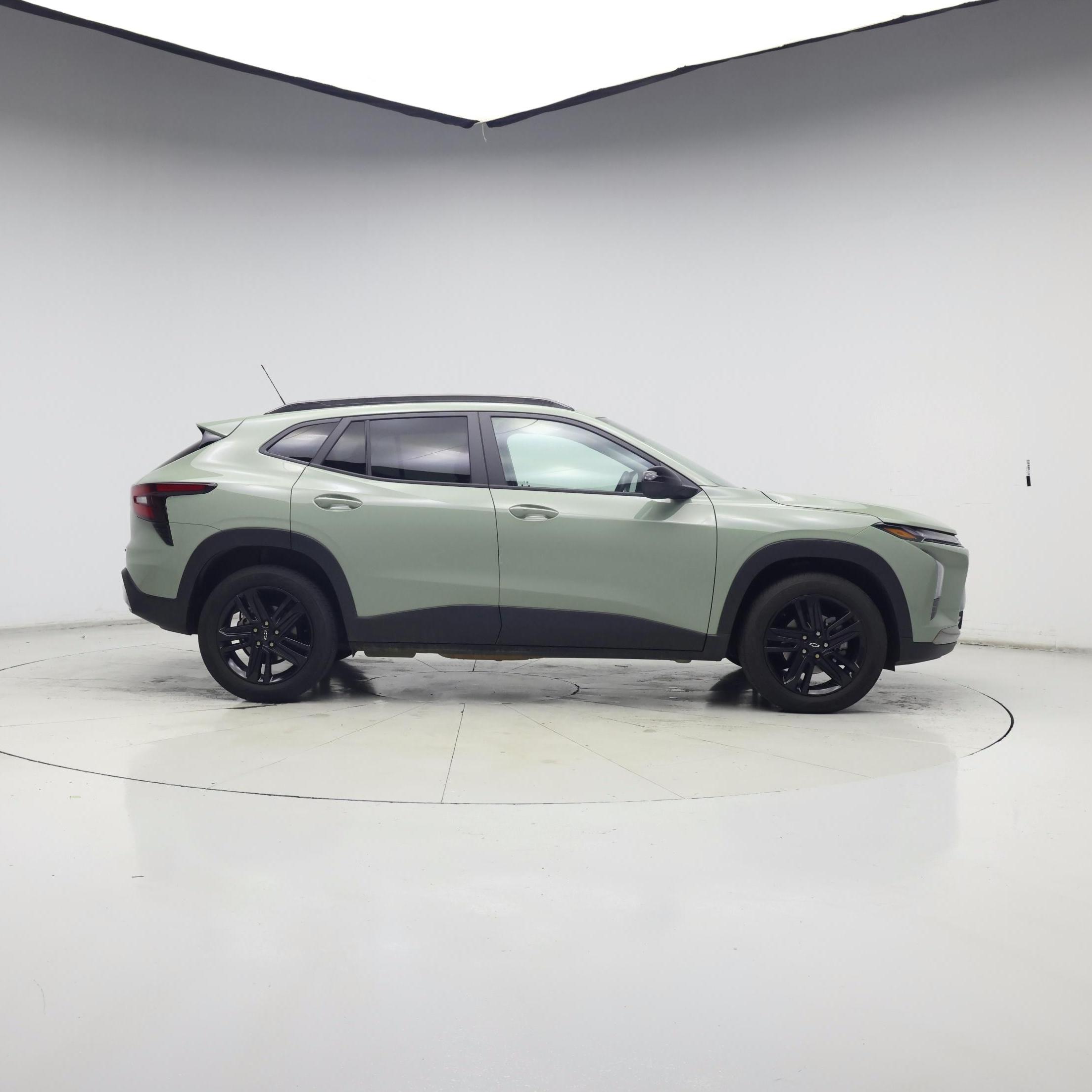 Thumbnail: 2025 Chevrolet Trax - 7