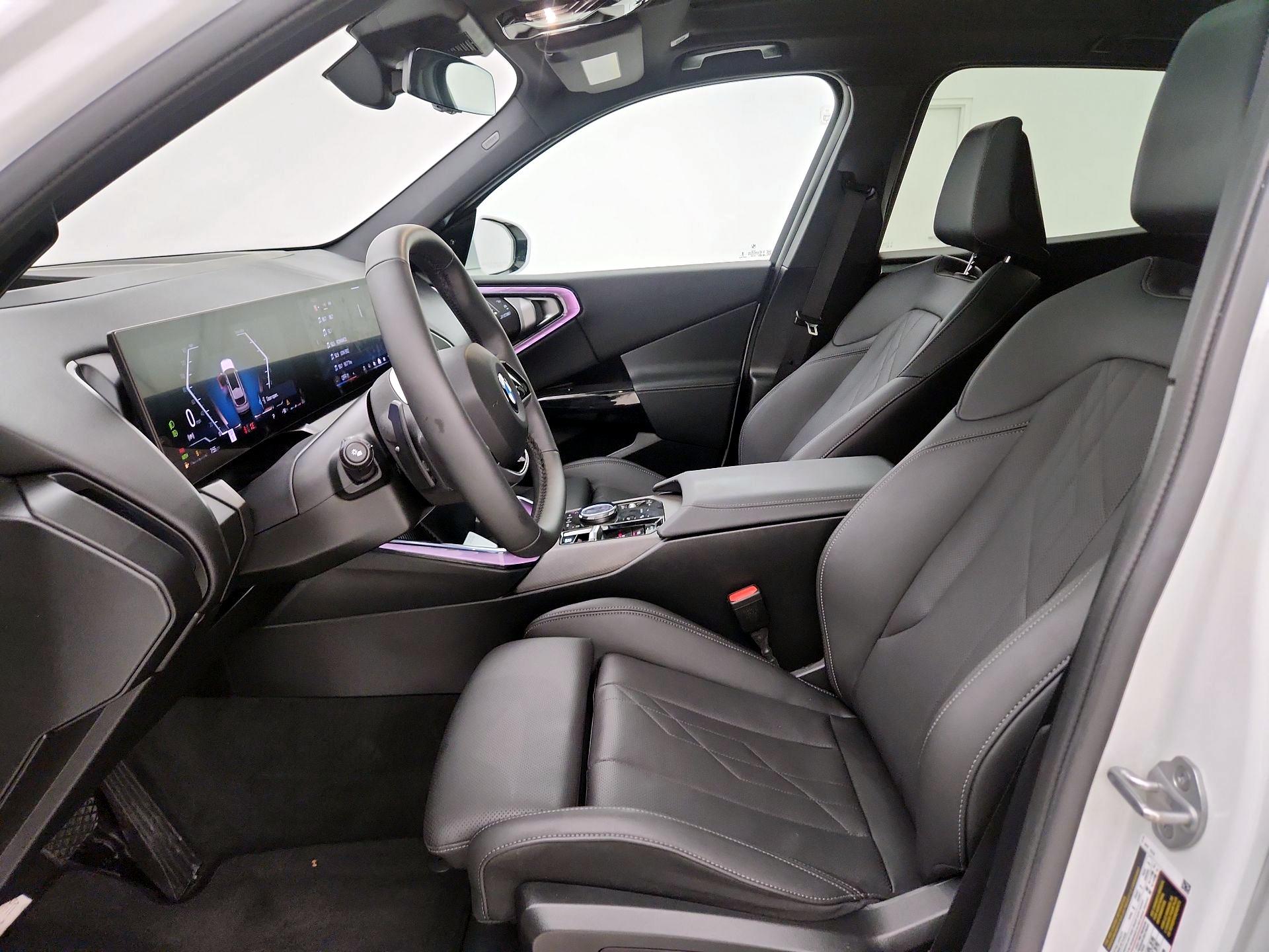 Thumbnail: 2026 BMW X3 - 11