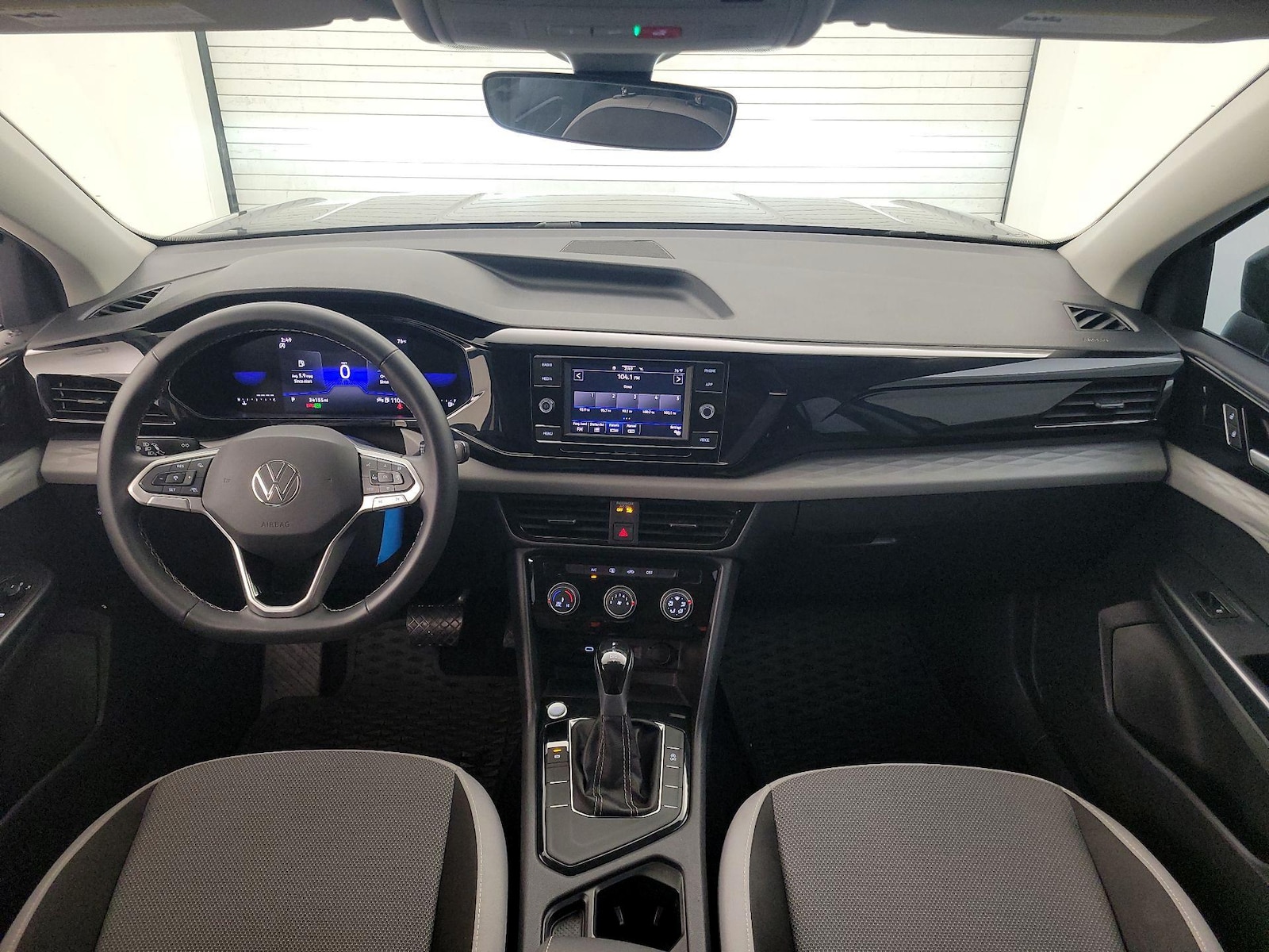 2024 Volkswagen Taos S - Photo 10