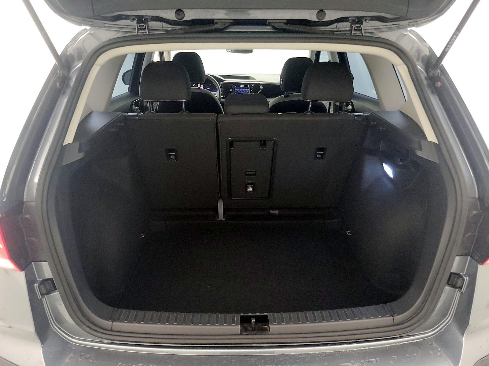 2024 Volkswagen Taos S - Photo 21