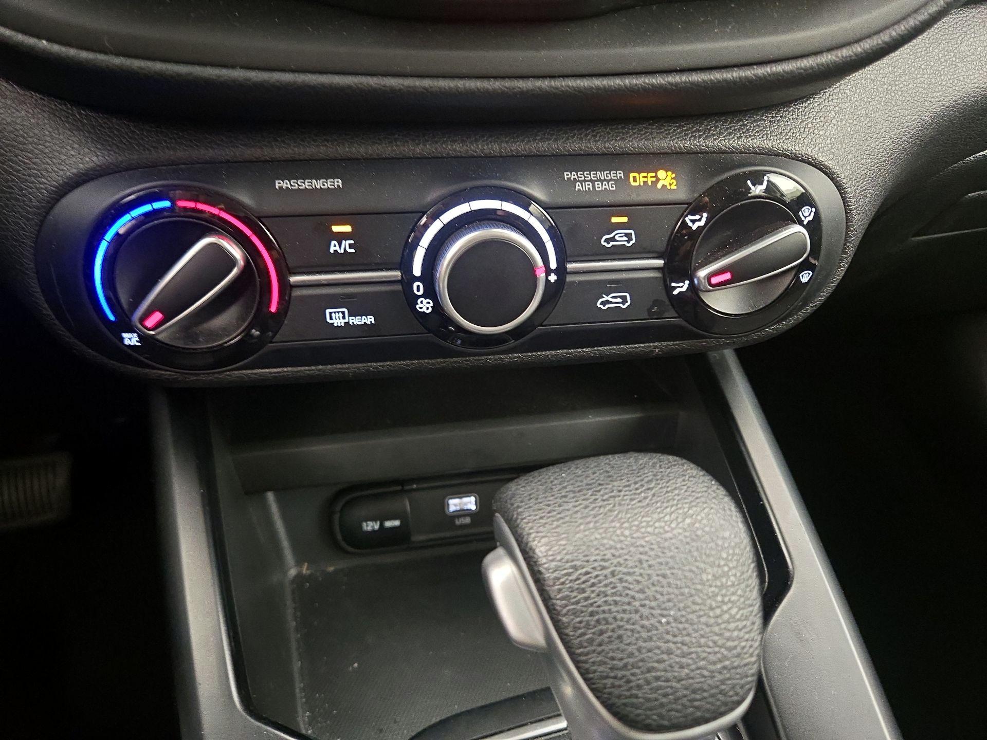 Thumbnail: 2025 Kia Soul - 16