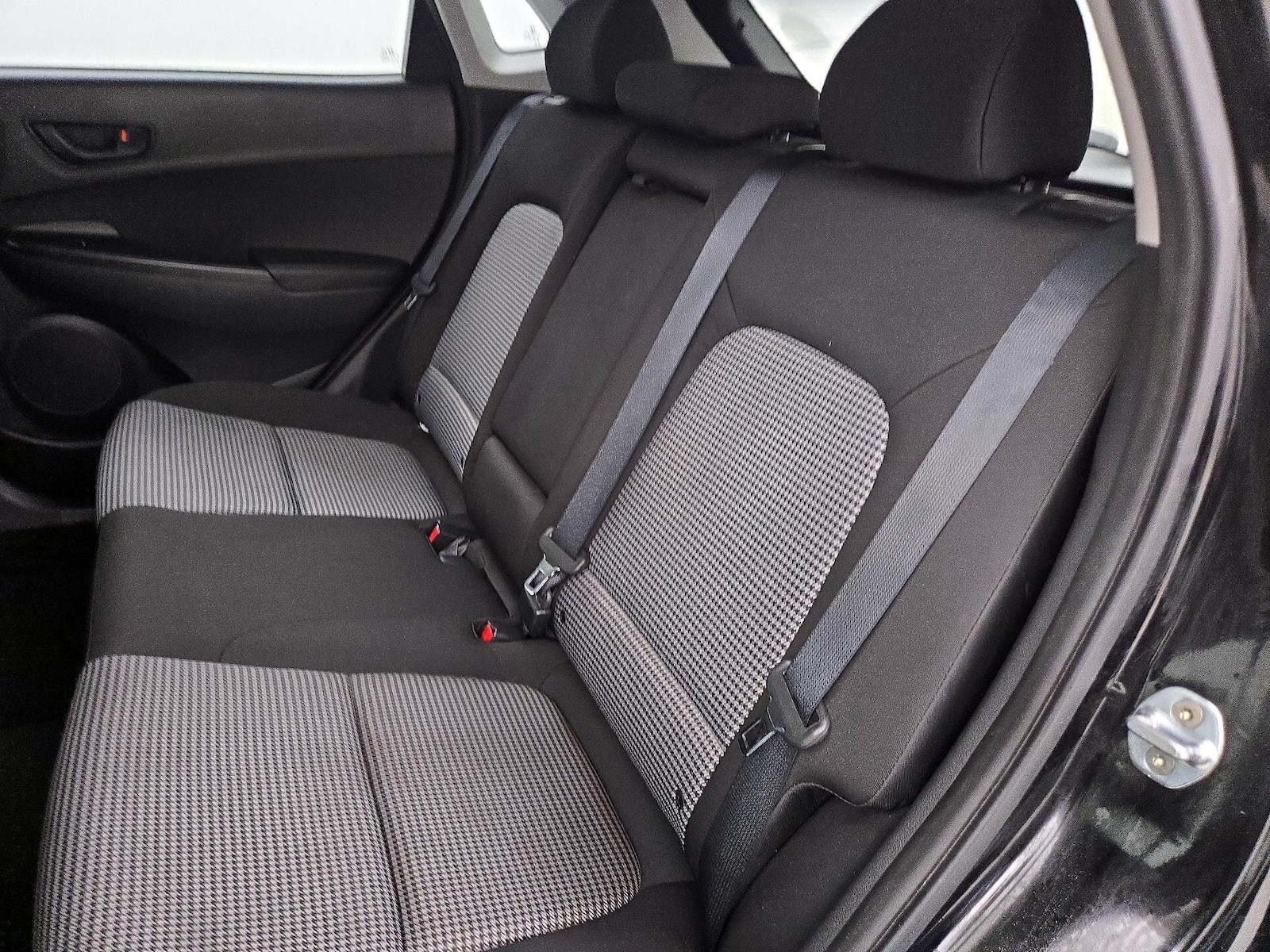 2020 Hyundai Kona SE - Photo 20